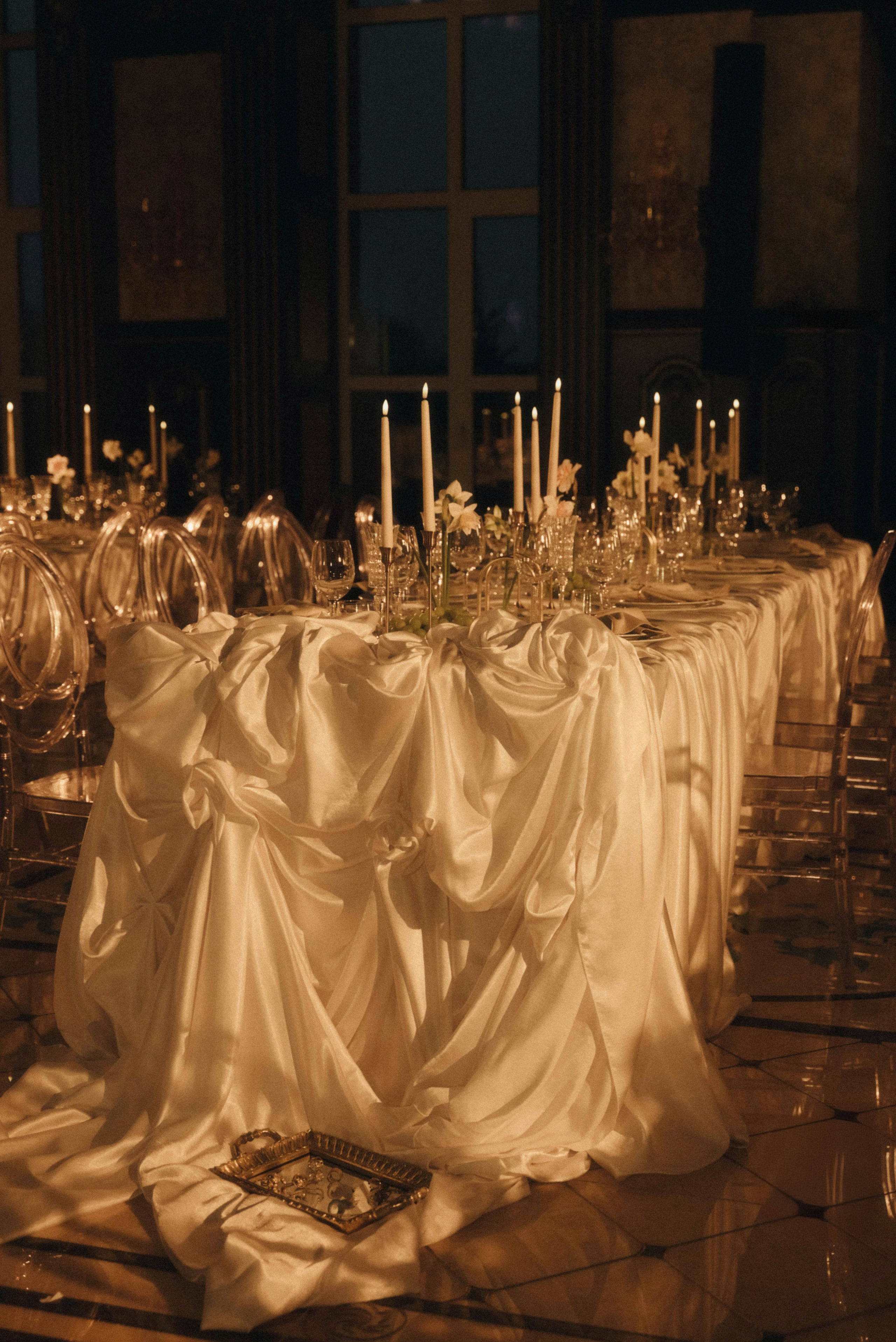 IN OLD CASTLE. Фотограф в Тюмени Марьяна Чирикова