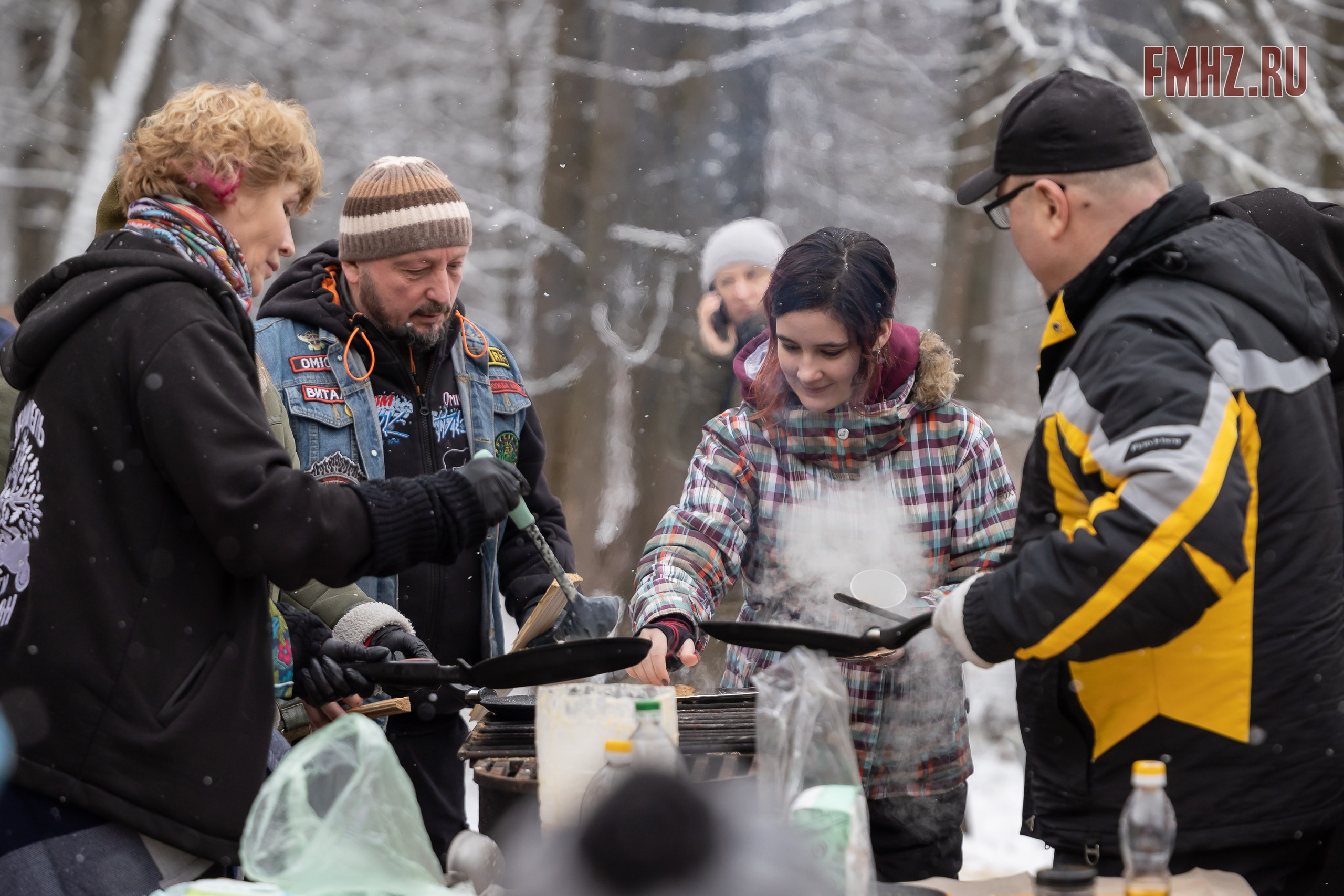 Масленица на аллее памяти «Вечный сезон» 02.03.2025. Фотограф Владимир Охрименко