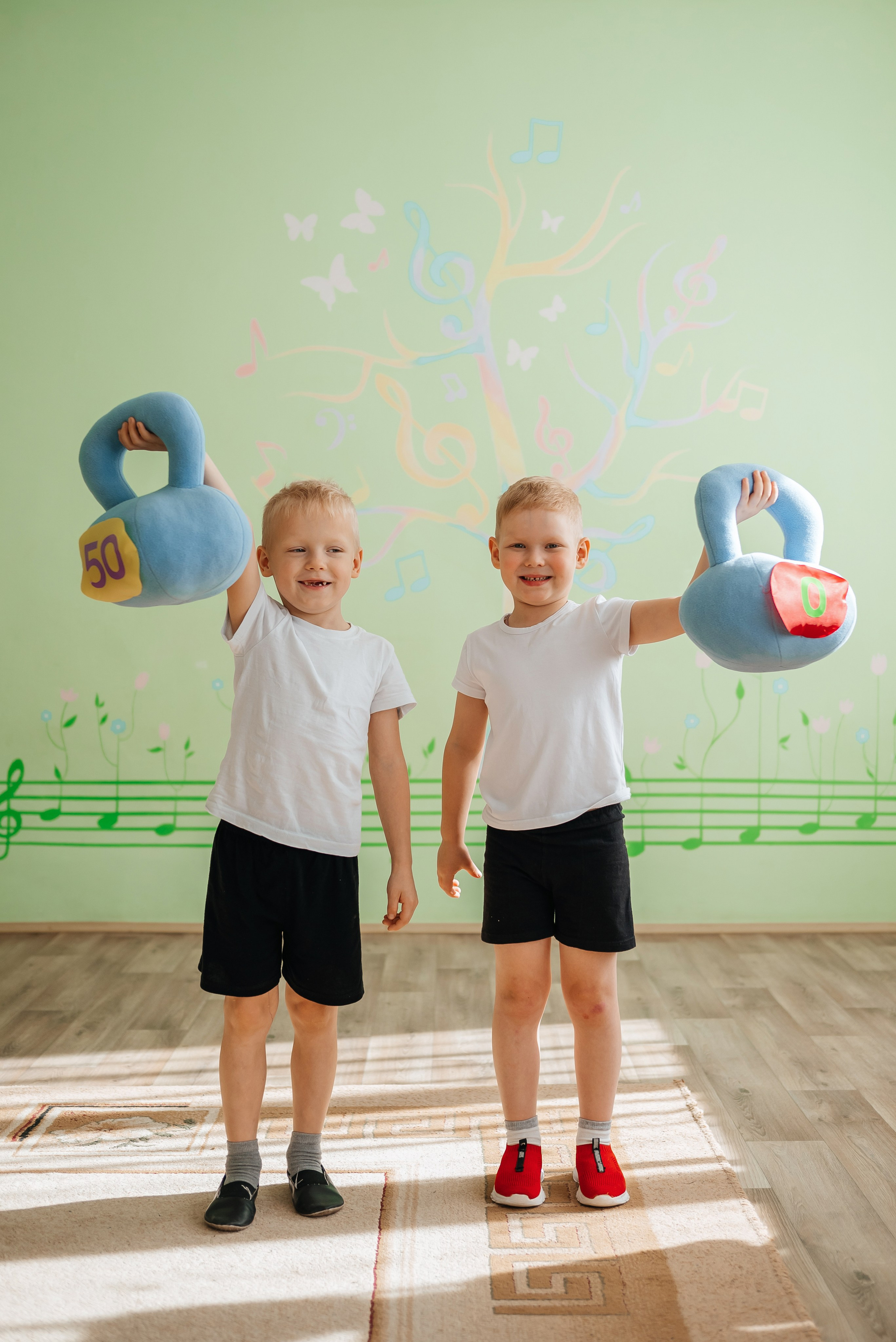 Детский сад. Фото. Современные выпускные альбомы. Воткинск