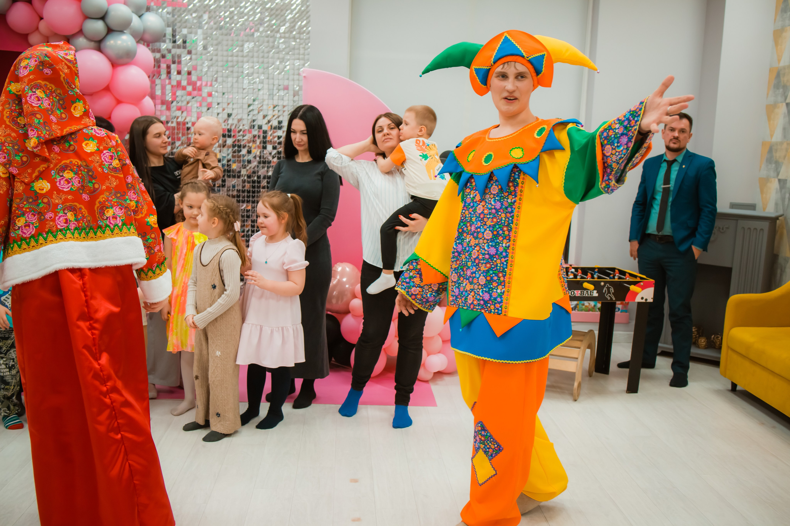 Масленица в ДОММИ. Репортажный фотограф Василий Сазонов в Нижневартовске