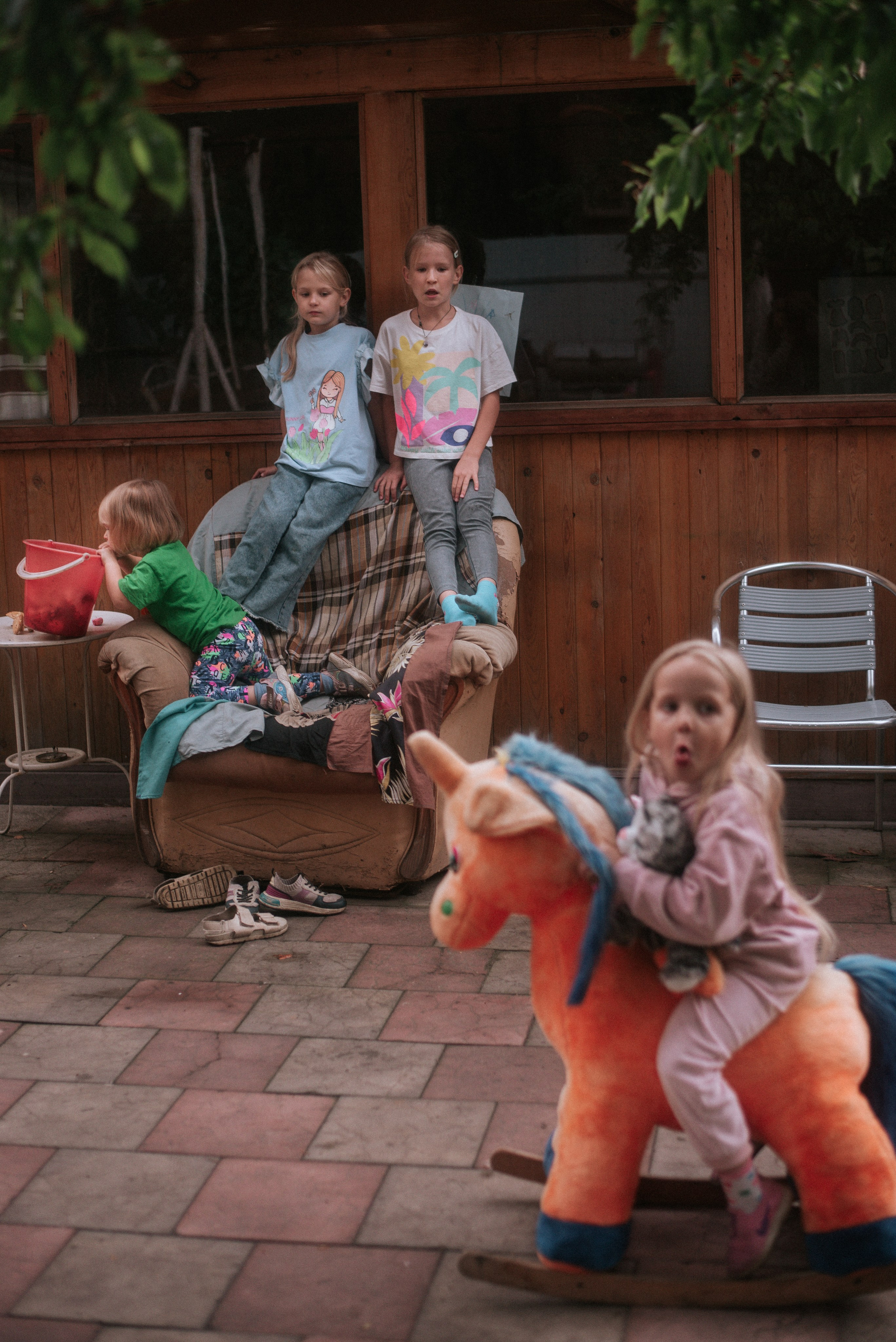 Детство Таи, Зои и Фани. Детский и семейный фотограф в Новосибирске Саша Дорошенко