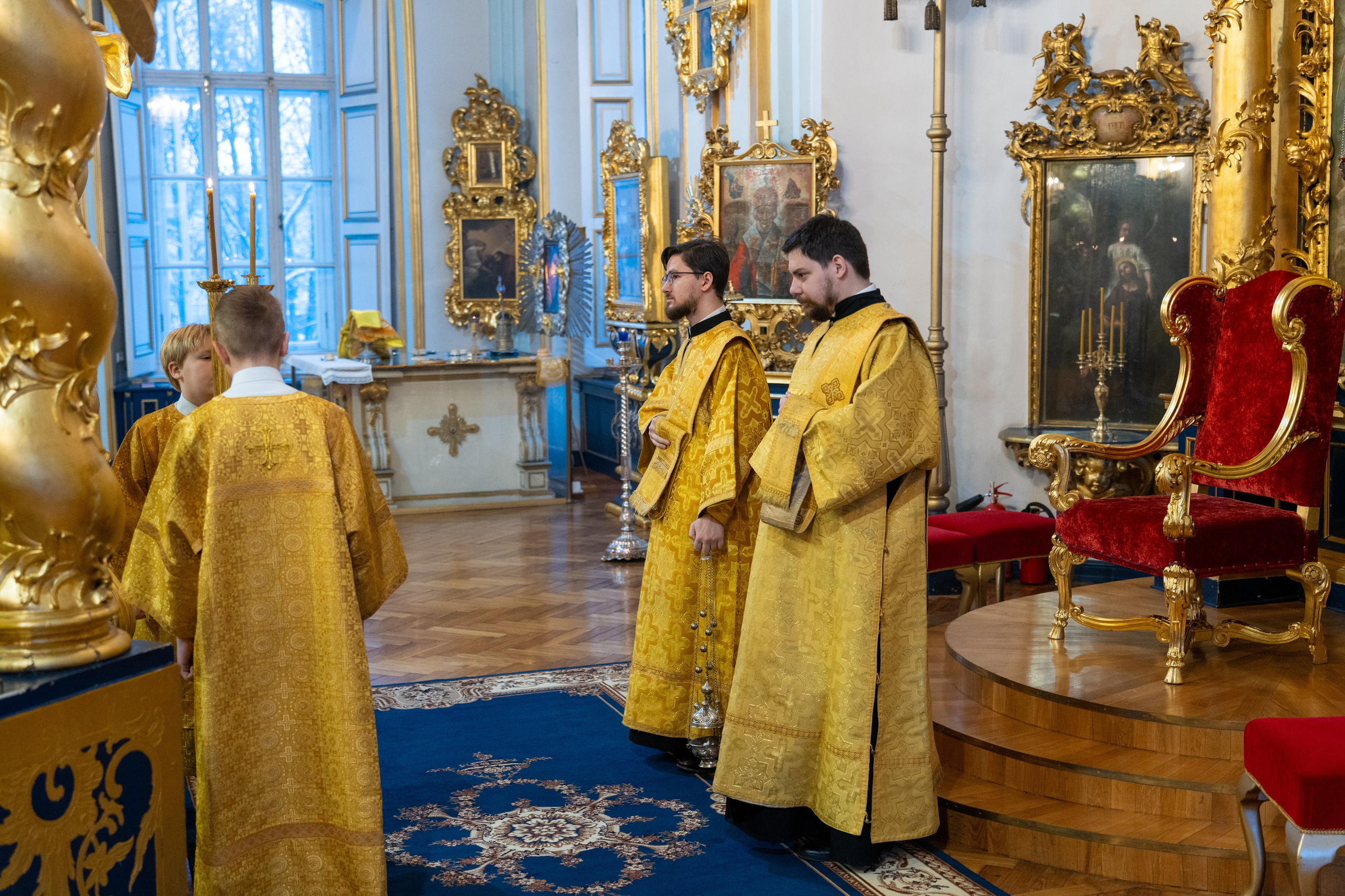 Неделя 30-я по Пятидесятнице, пред Рождеством Христовым, святых отец. Предпразднство Рождества Христова. Вмц. Анастасии Узорешительницы. НИКОЛО-БОГОЯВЛЕНСКИЙ МОРСКОЙ СОБОР