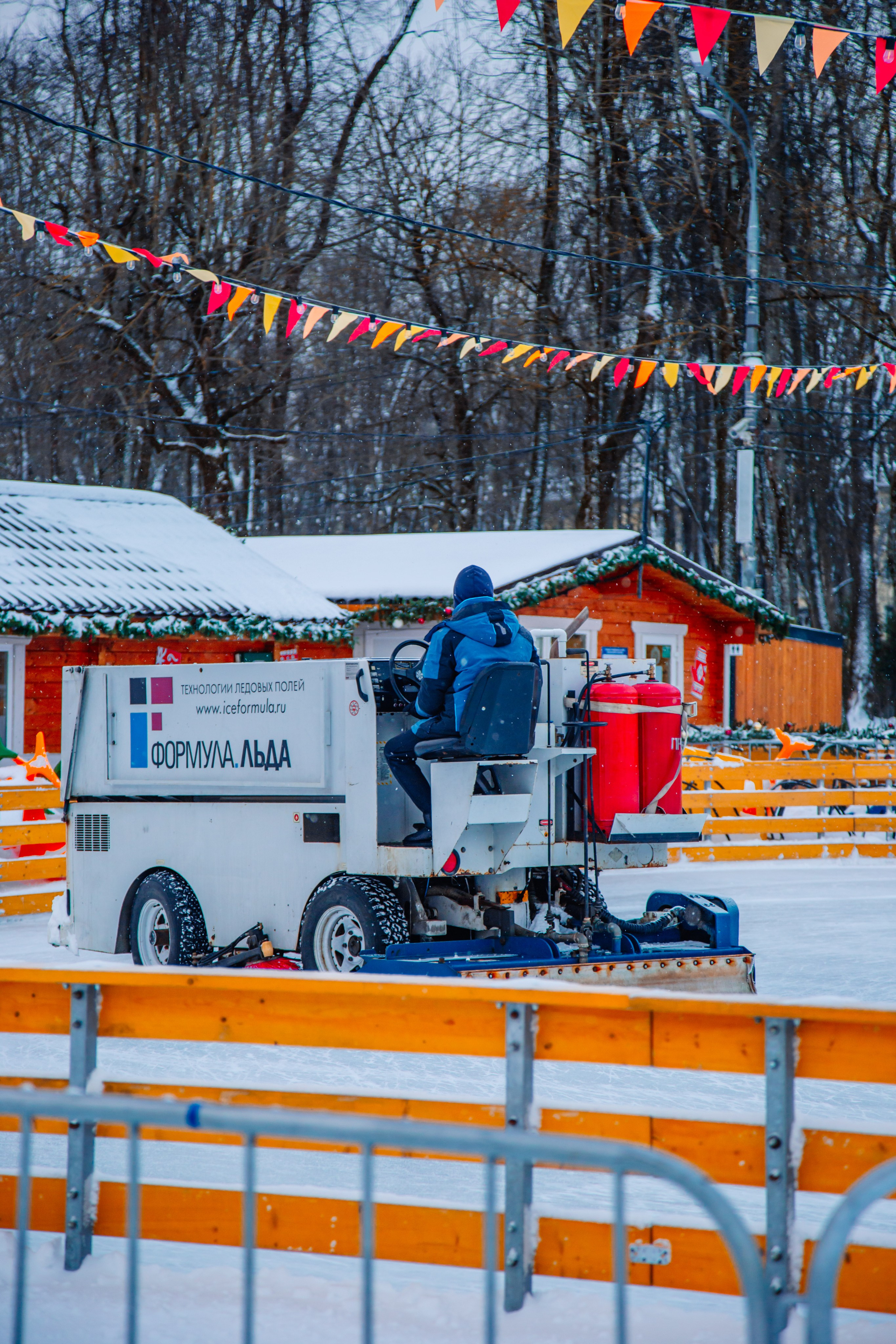 Стрит 2023-2024. KiPPER Gallery — Фотограф