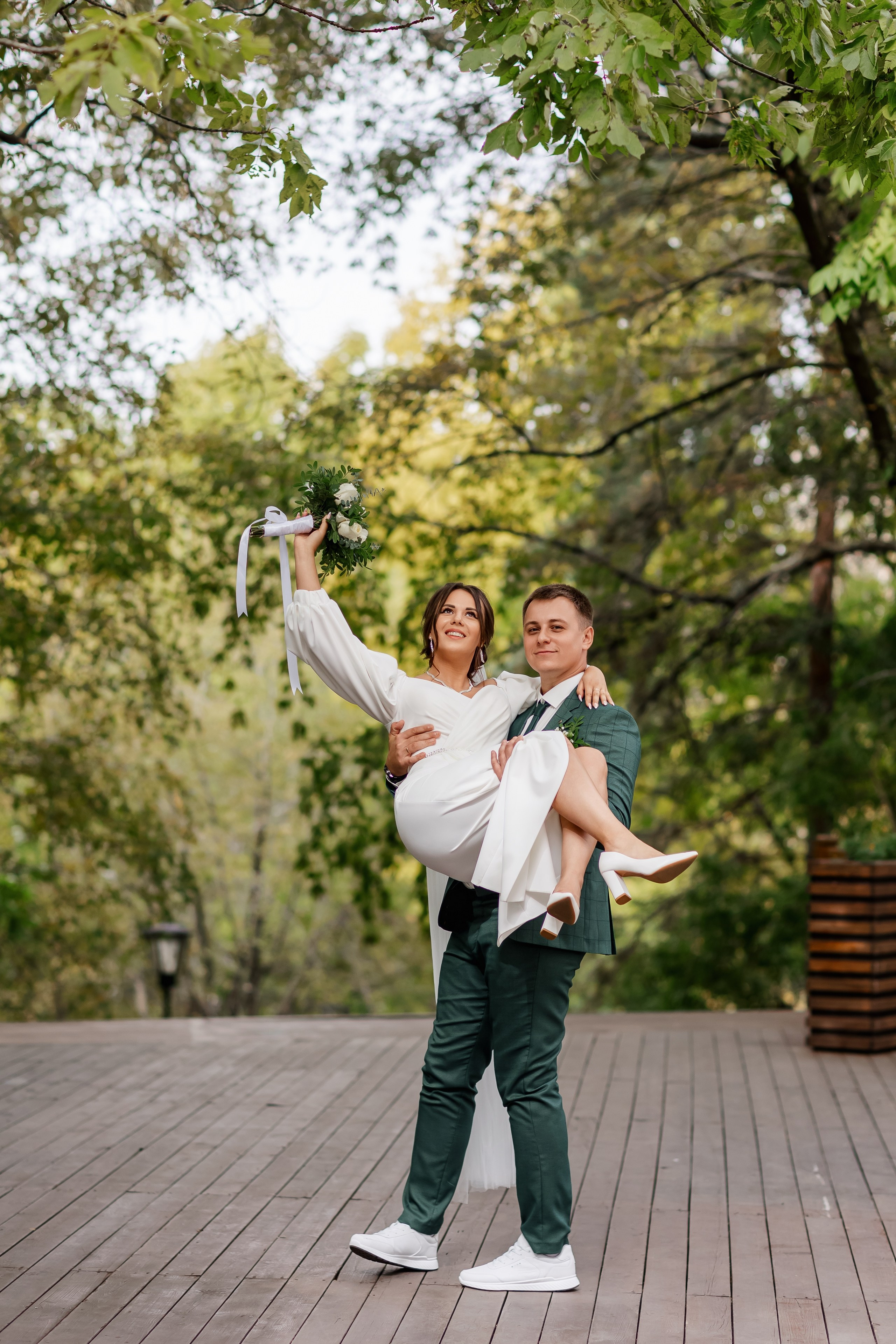 Олег и Юлия. Свадебная прогулка. Свадебный фотограф в Хабаровске