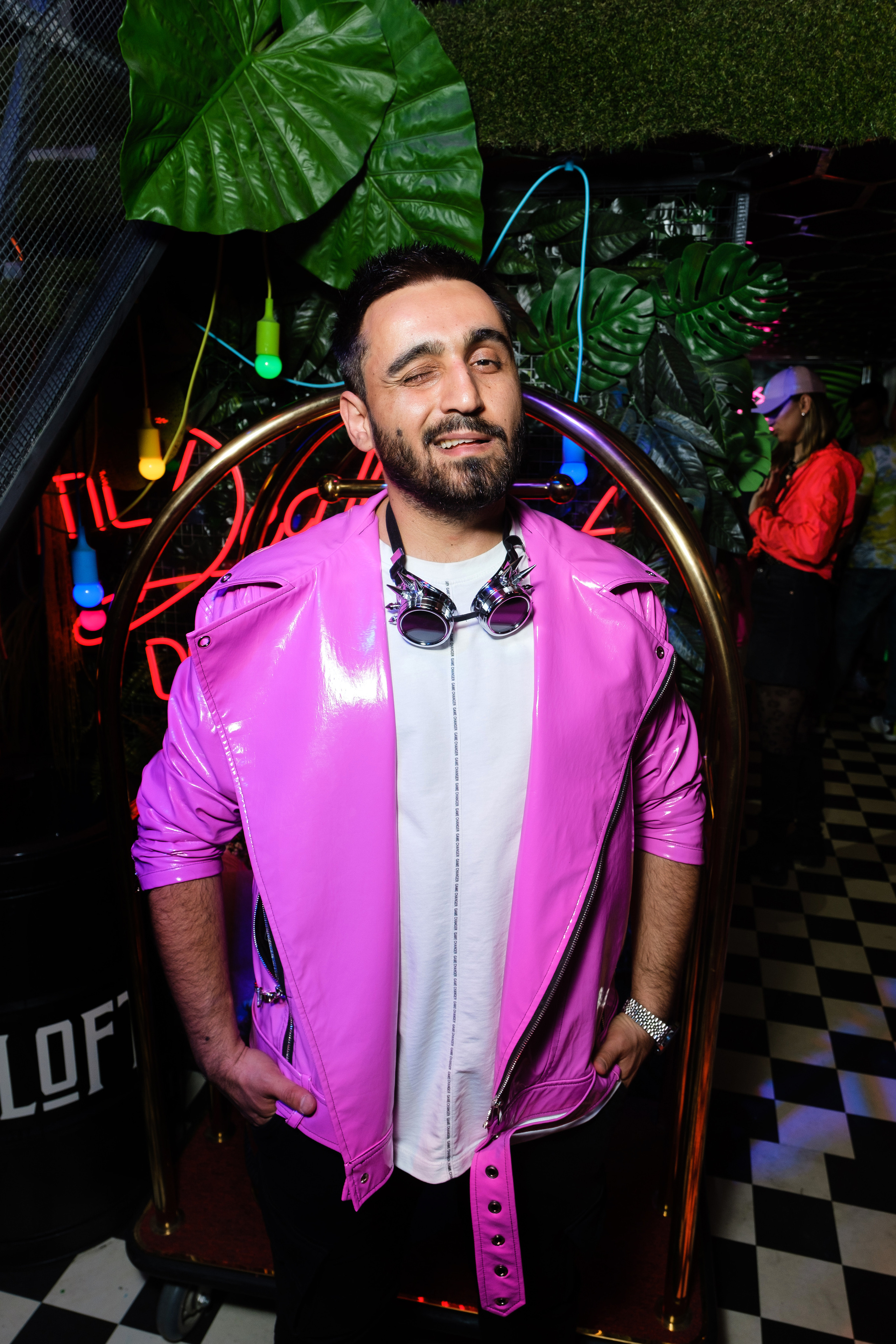 Неоновый День Рождения. Свадебные фотосессии в Москве. Фотограф Сергей Ржевский