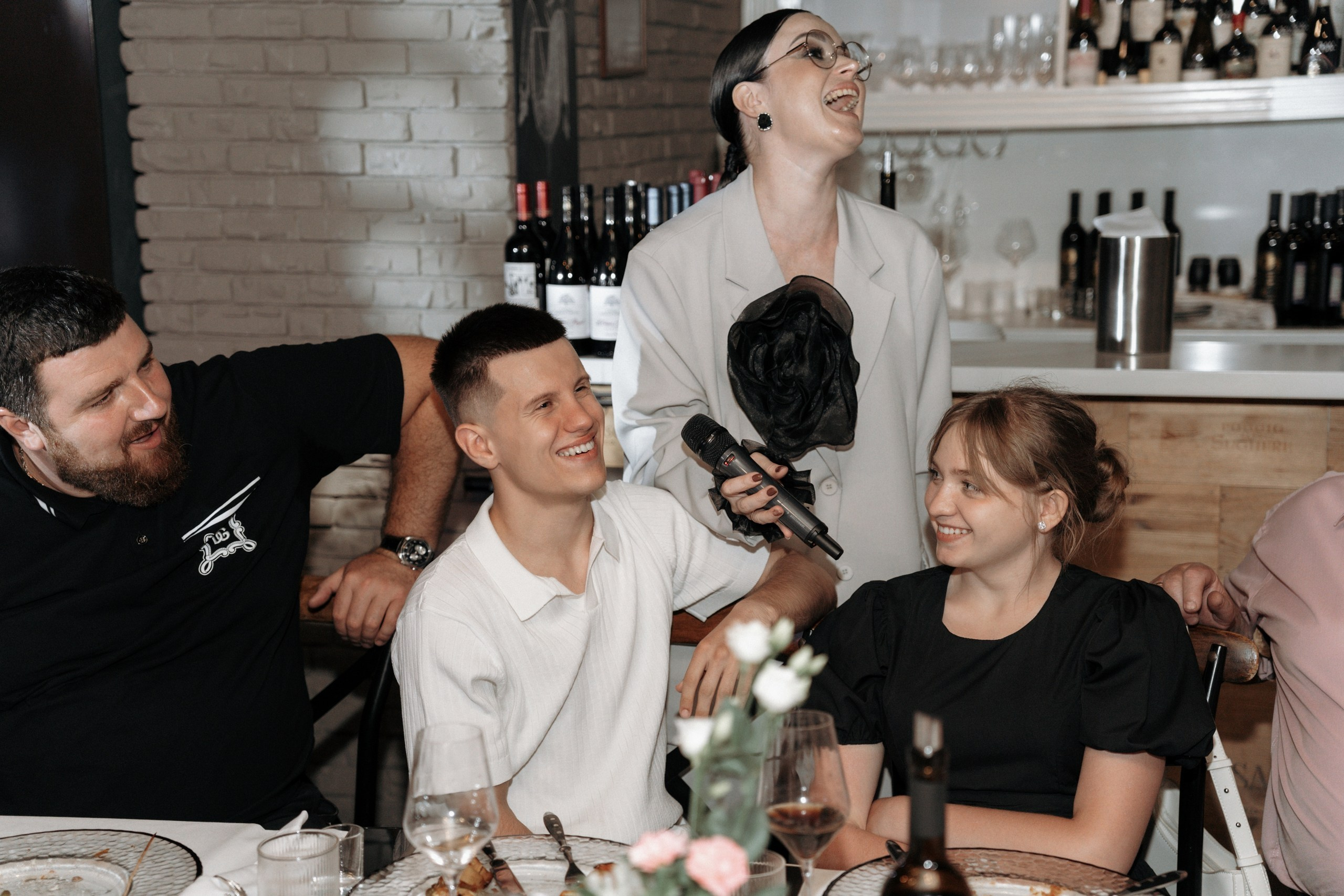 Свадьба Анастасии и Евгения, Картинная галерея, прогулка в лесу. Ресторан «Хлеб и Винотека». Свадебный фотограф в Тамбове Павел Четвертков