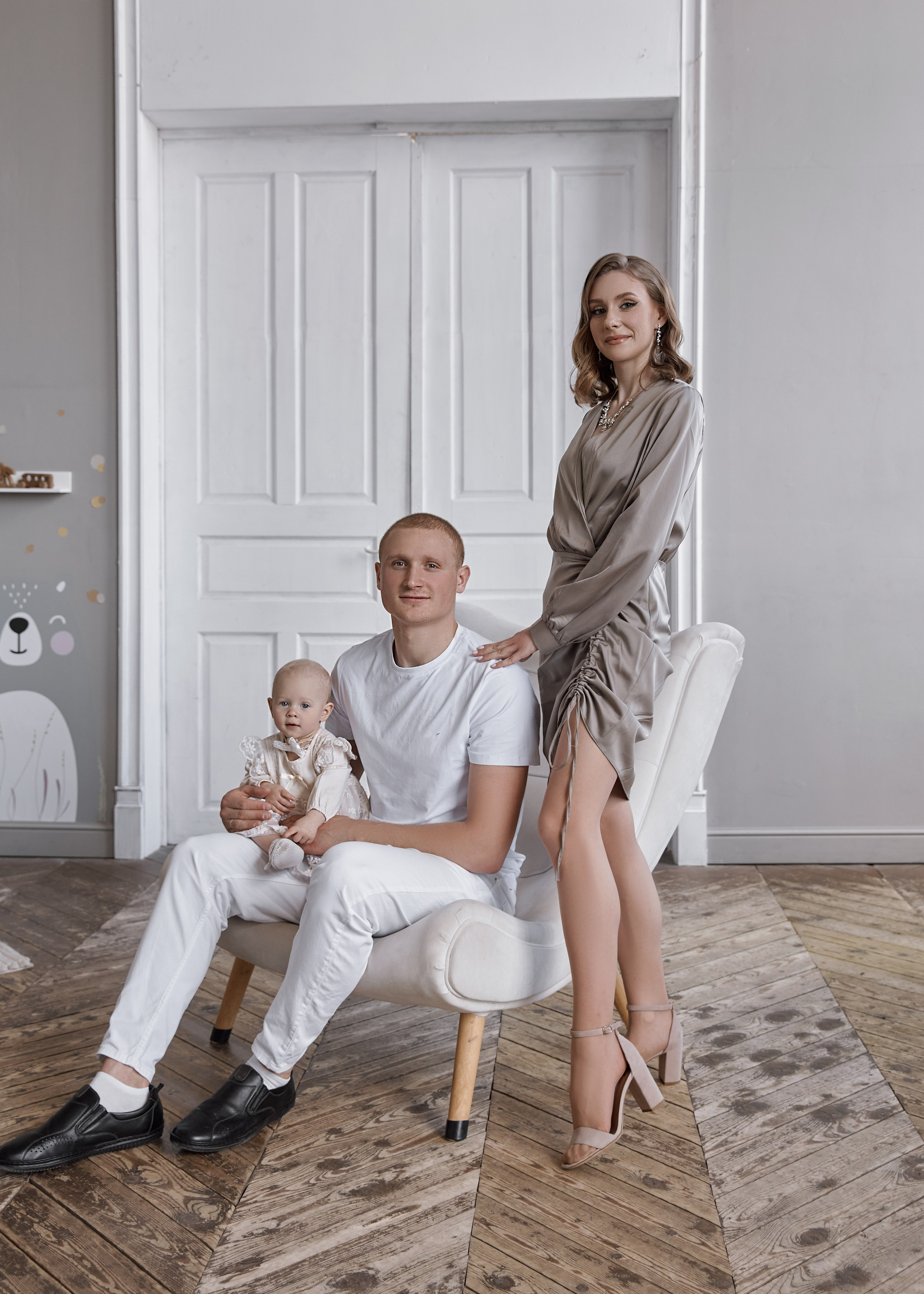 Семейная в студии. Фотограф Тольятти Екатерина Шести