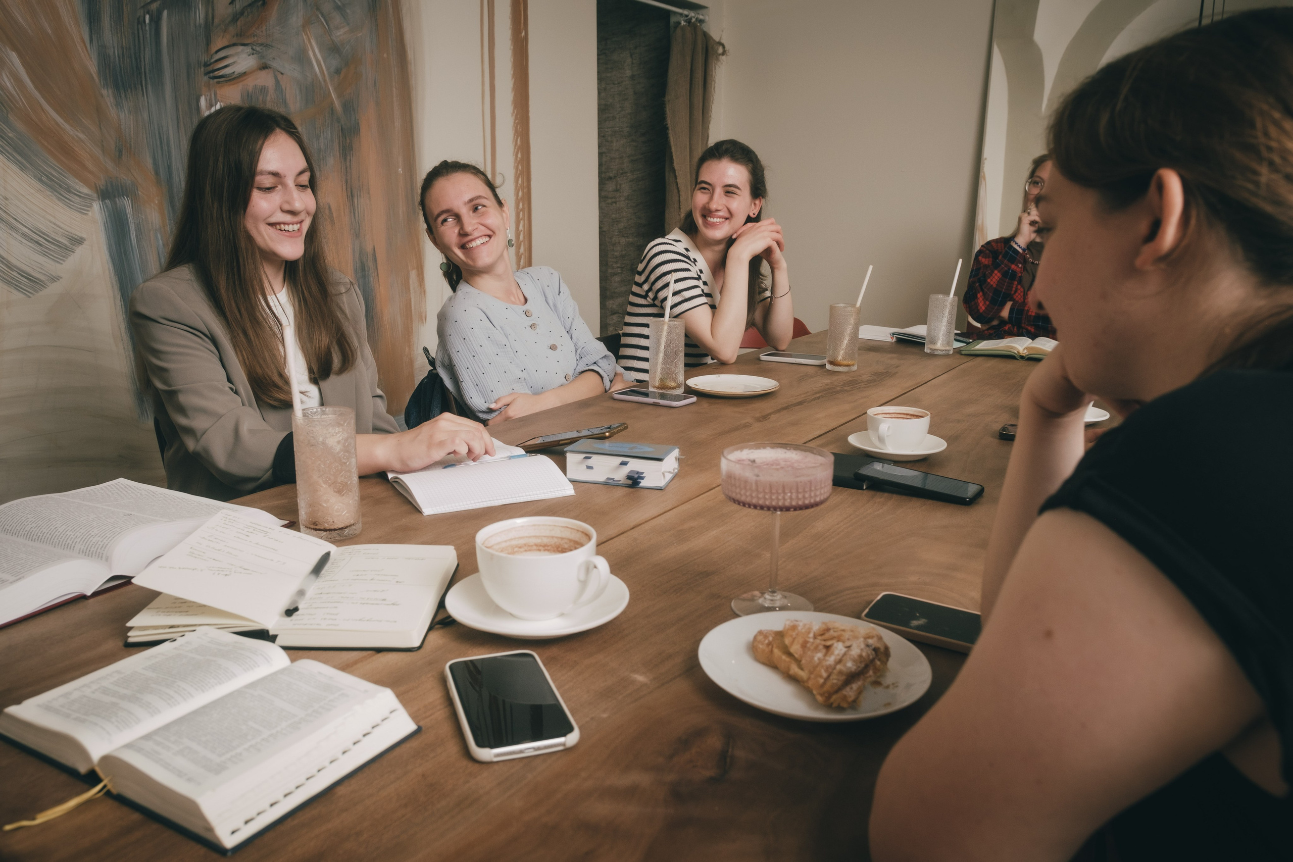 Библейский завтрак 18.06.2024. Фотограф в Москве Максим Скоробогатов