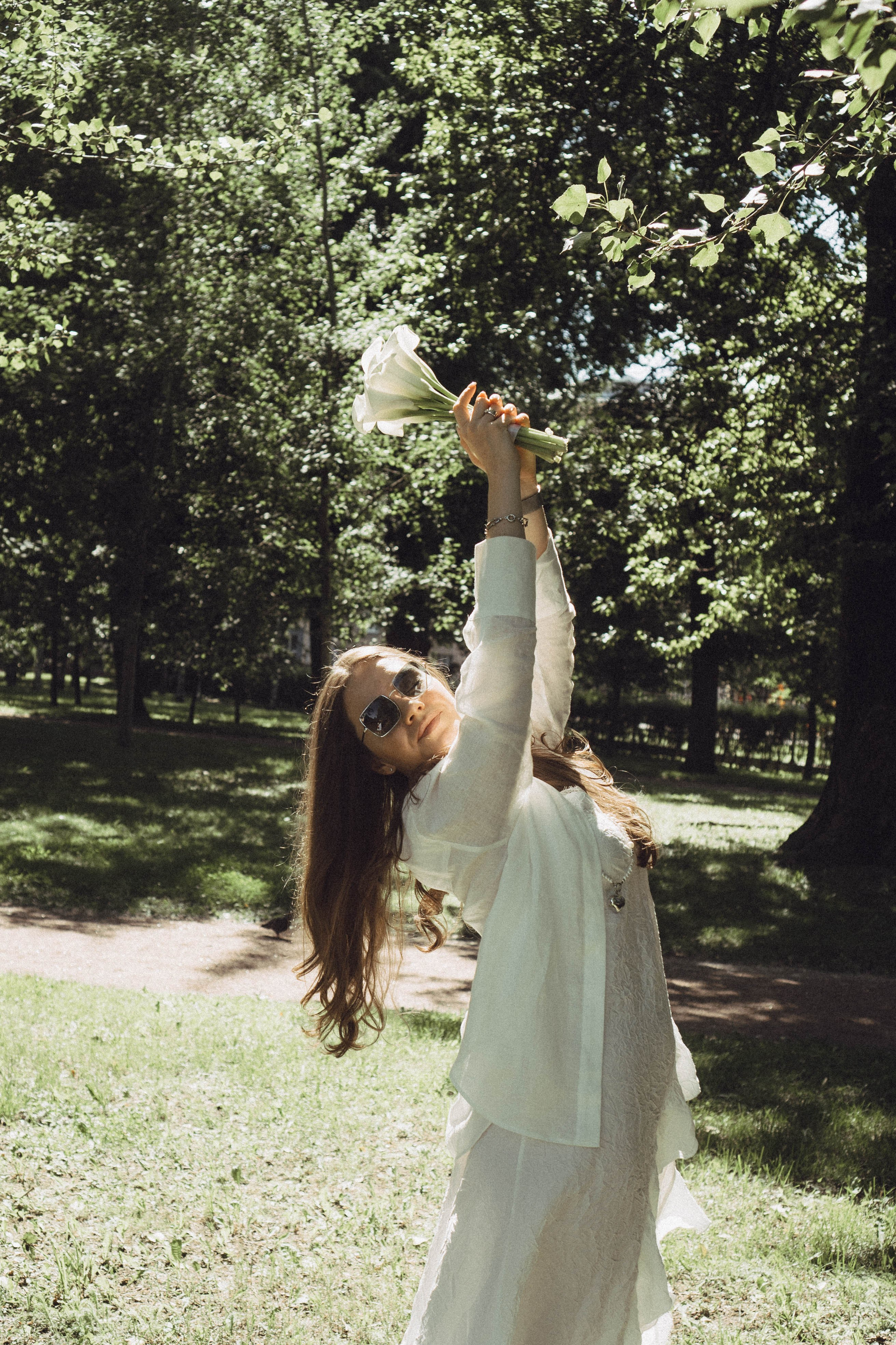 СВАДЕБНАЯ СЬЕМКА В ПАРКЕ ПОБЕДЫ И ПРОГУЛКА ПО МОСКОВСКОМУ ПРОСПЕКТУ. Профессиональный фотограф, Санкт-Петербург — Виктория Богомолова