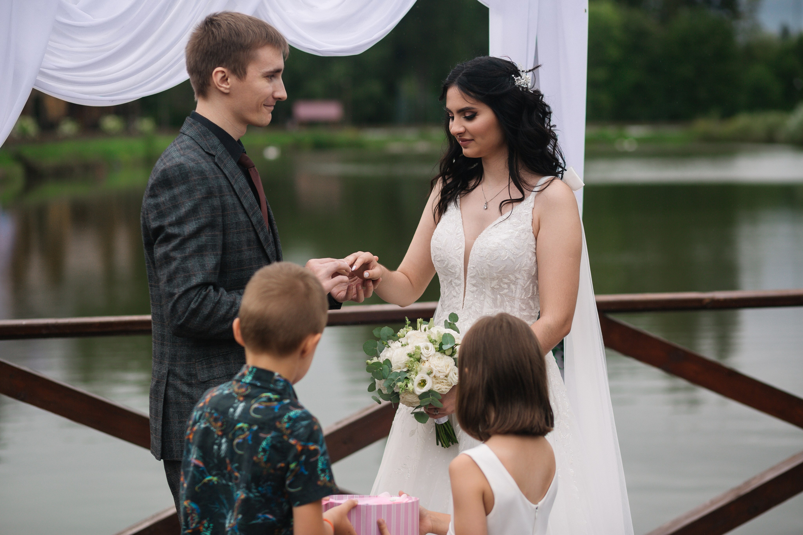 Любовь и дождь… (пакет МИНИМАЛЬНЫЙ 4 часа съёмки). ФОТОГРАФ РОЗА ФИЛИНА СПб I МОСКВА