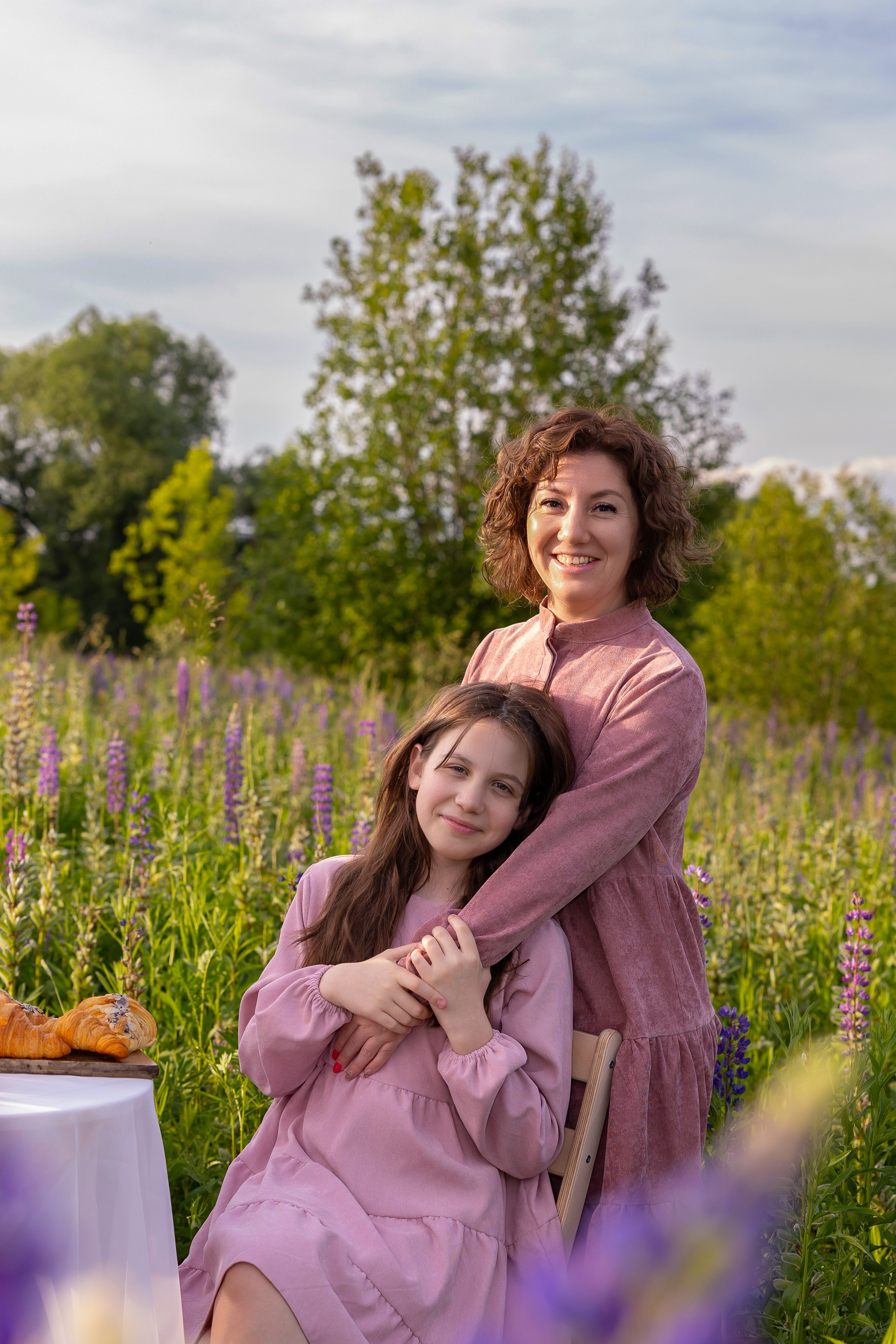 Пикник в люпиновом поле. Сказочный фотограф для Вас и Вашей семьи