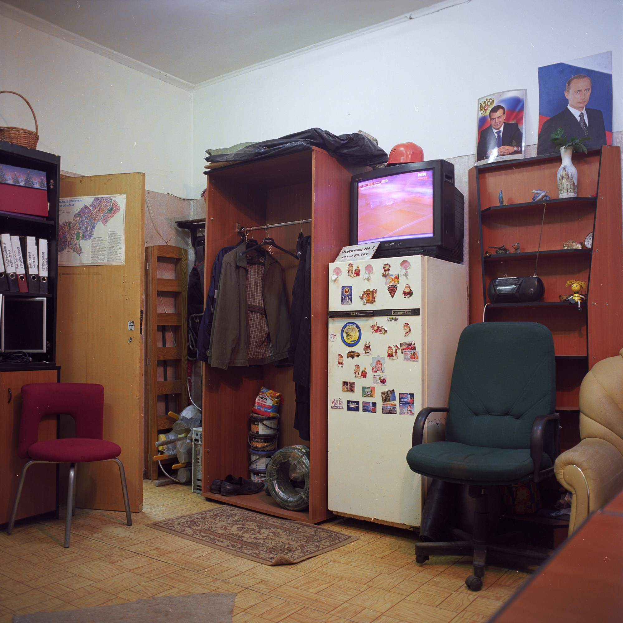 ЖЕК. Фотограф в Москве Максим Быков