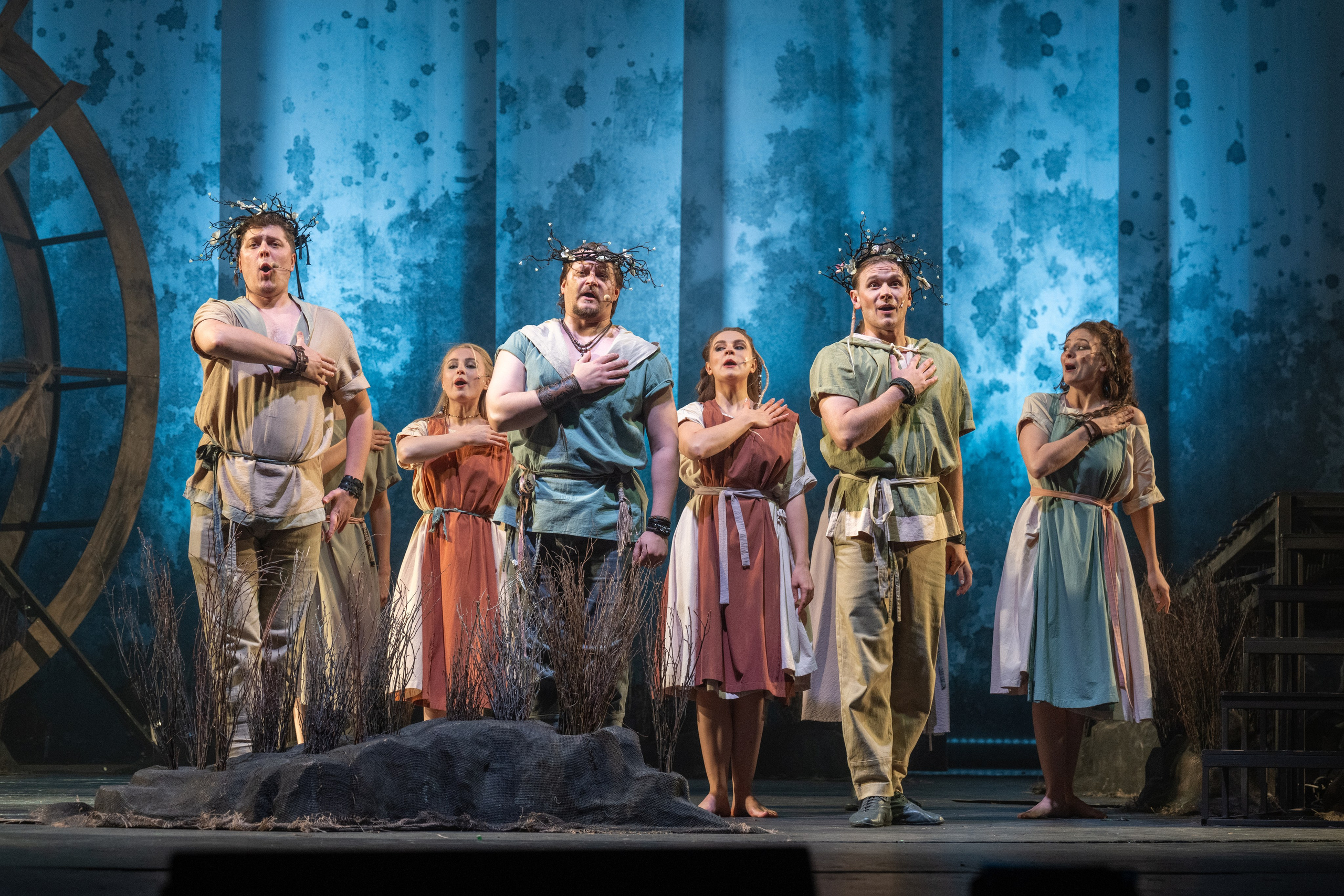 Алтайский молодёжный театр: Яга. Сайт фотографа Сергея Абрамова