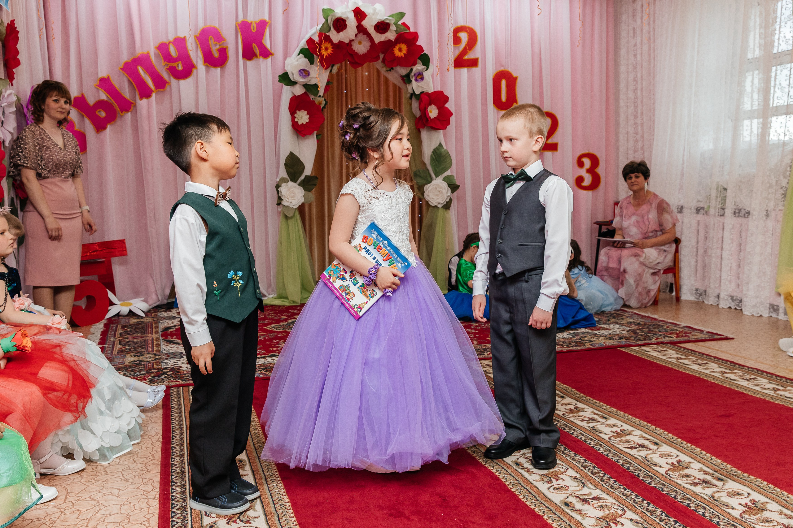 Выпускной Солнышко 2023. Воронистая Анастасия. Фотограф Якутия, Томпонский район