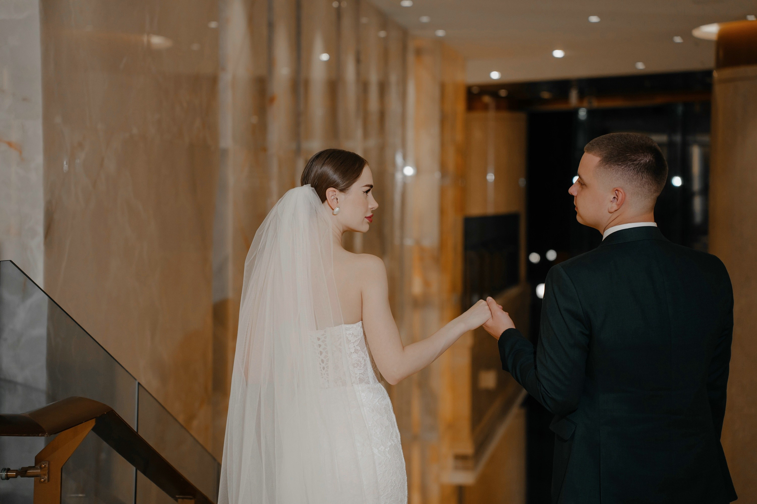 Свадебная фотосессия в Soluxe hotel Moscow. Свадебный и семейный фотограф в Москве Светлана Зоткина