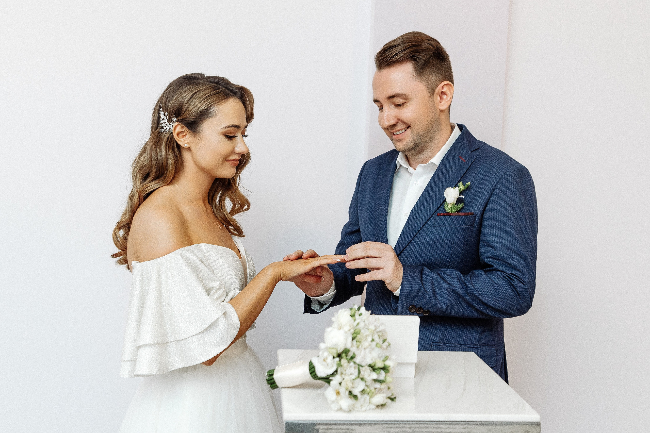 Гагаринский ЗАГС. Свадебный фотограф Маргарита Глумскова