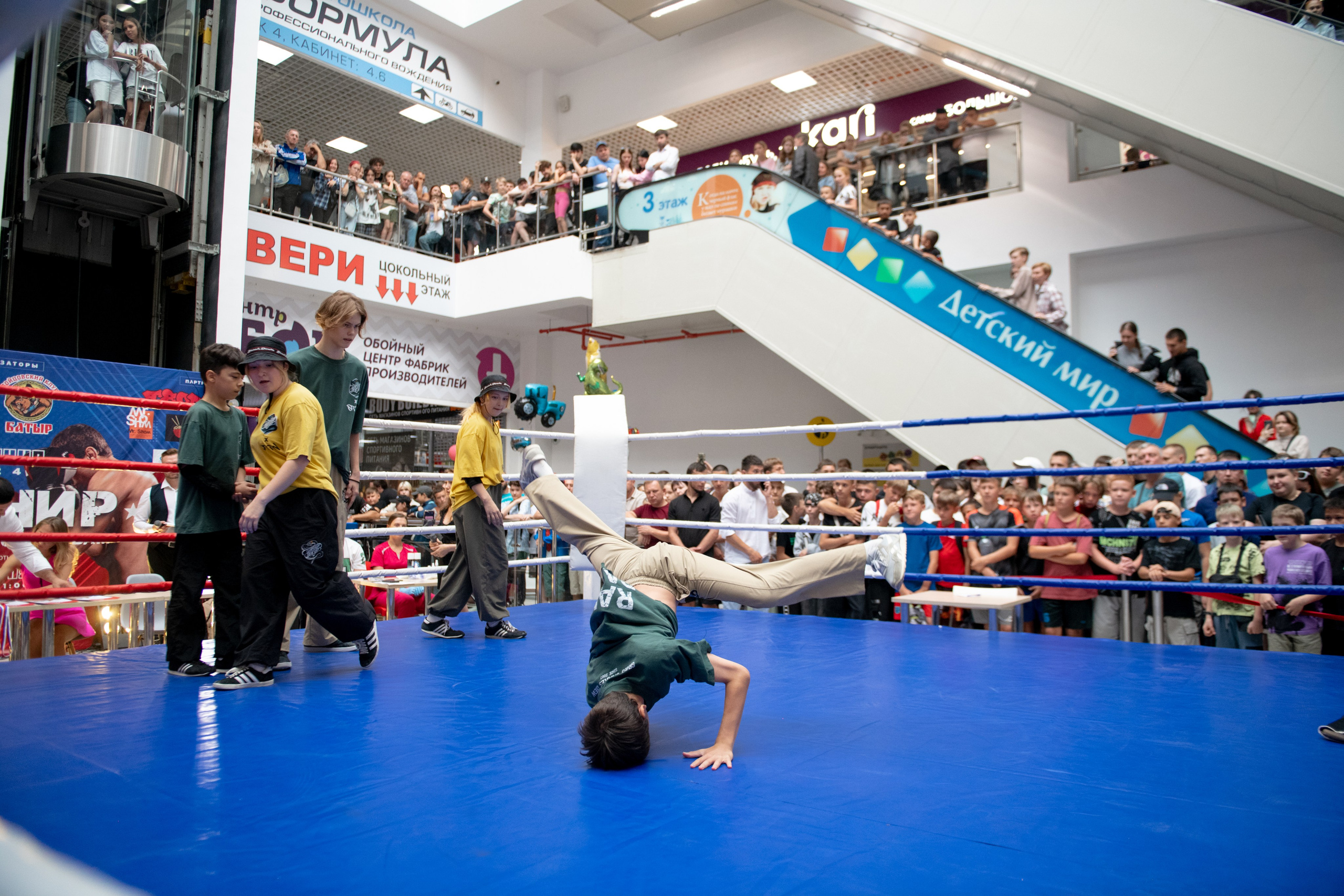 Турнир по боевым искусствам в ТЦ «Сити Молл». Репортажный фотограф в Стерлитамаке Дмитрий Соколов
