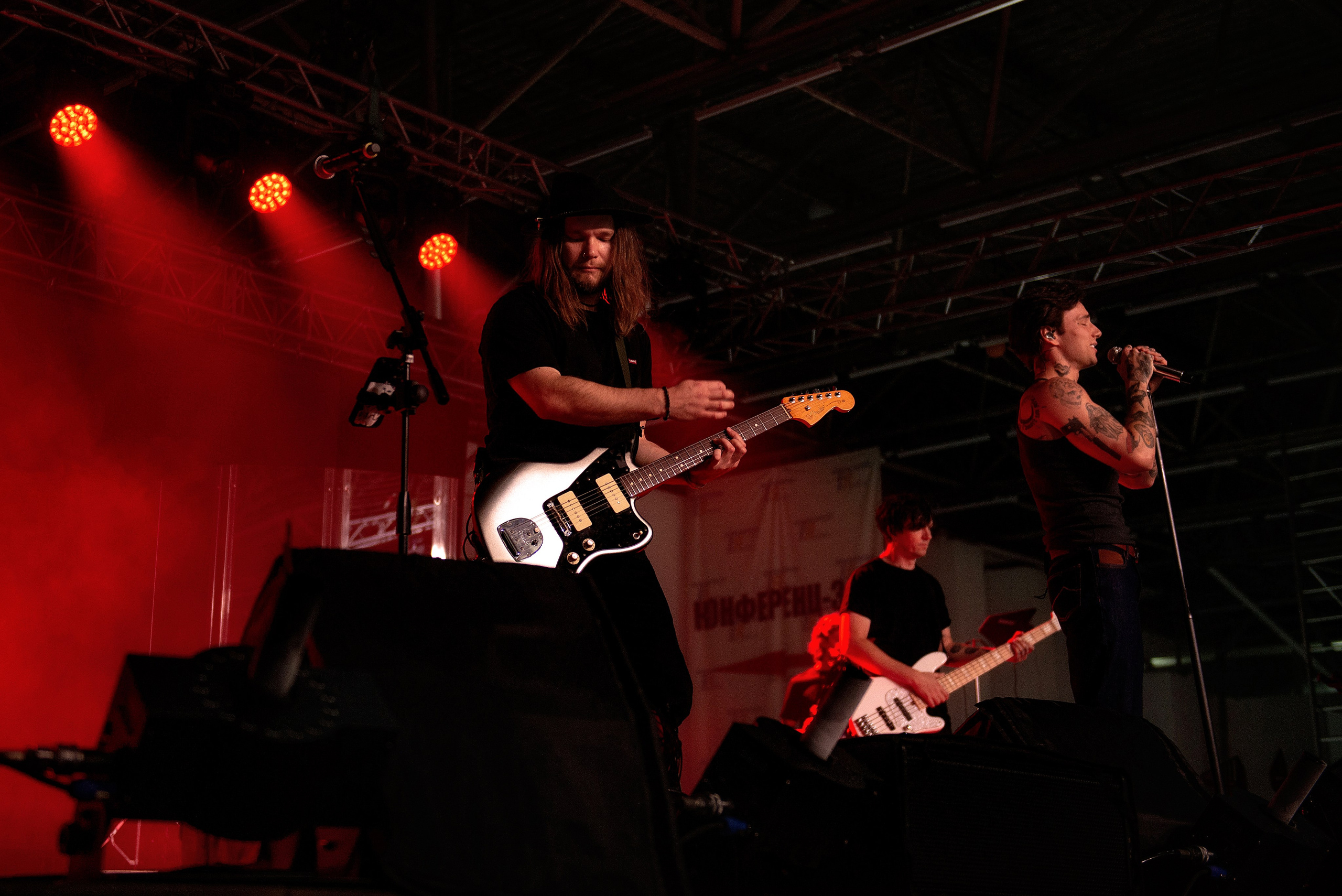 Концерт Хolidayboy. Школьный, фэшн фотограф в Тюмени и в России Ирина Королева