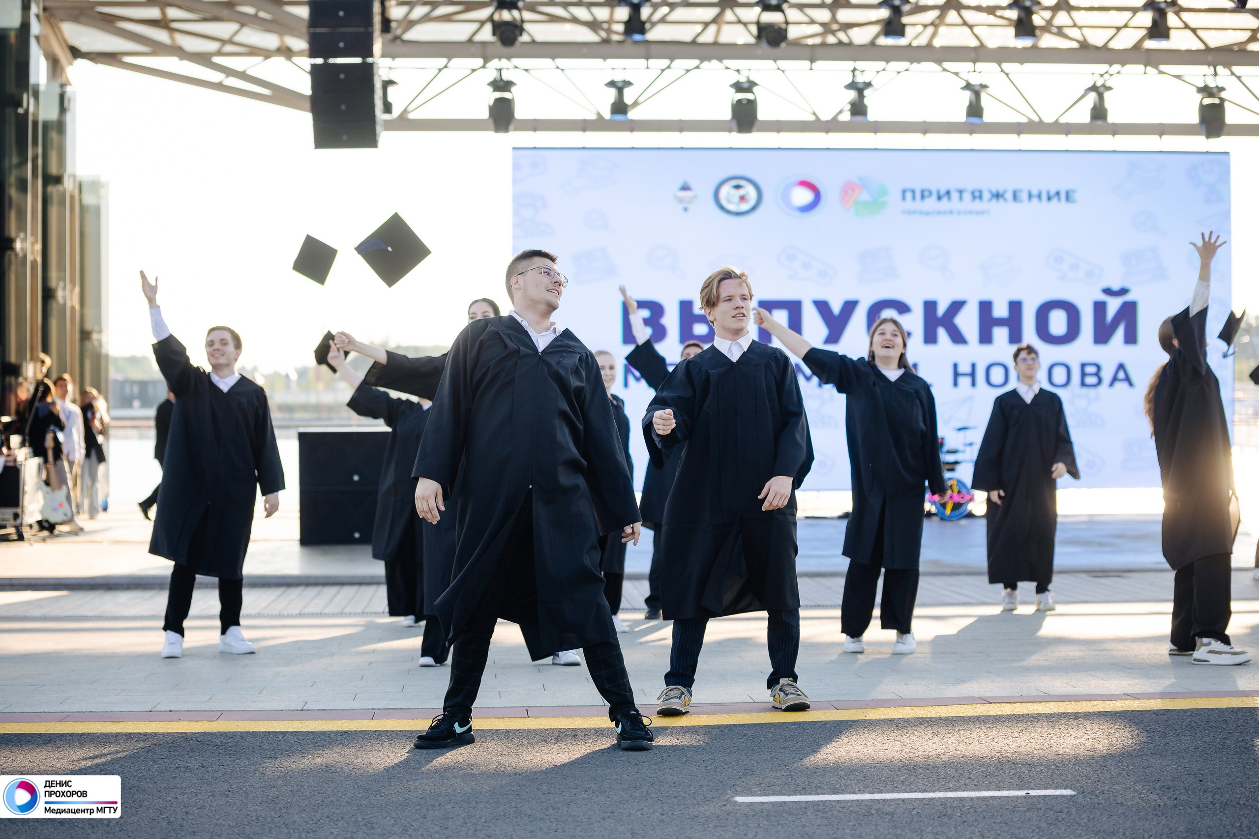 Выпускной МГТУ им. Г. И. Носова — 2024 // 17.07.2024. Денис Прохоров Фотограф в г. Магнитогорск