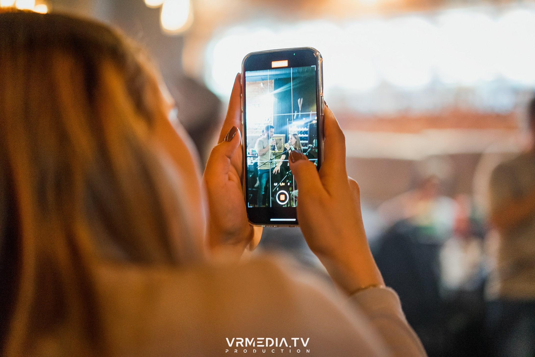 Art Talk с Настоящим Квартирником в баре «Supreme»