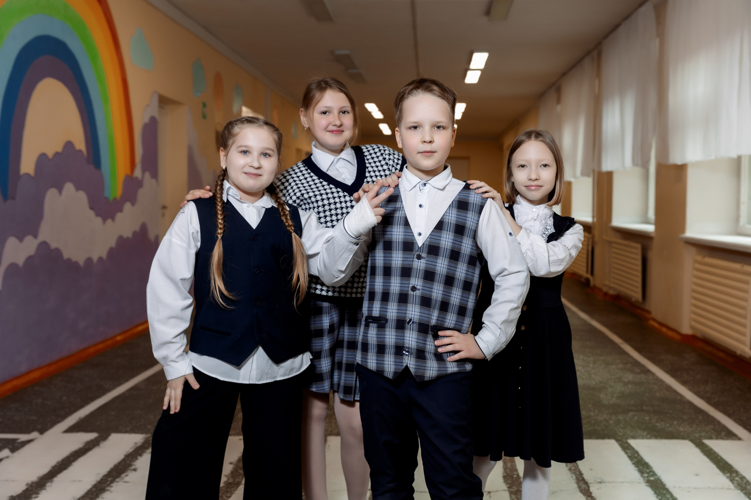 Школа 54 4А кл (2023-24) 2 часовая фотосессия в школе. Свадебный и Семейный фотограф г. Ижевск Гульназ Солдатова. Гульназ фото