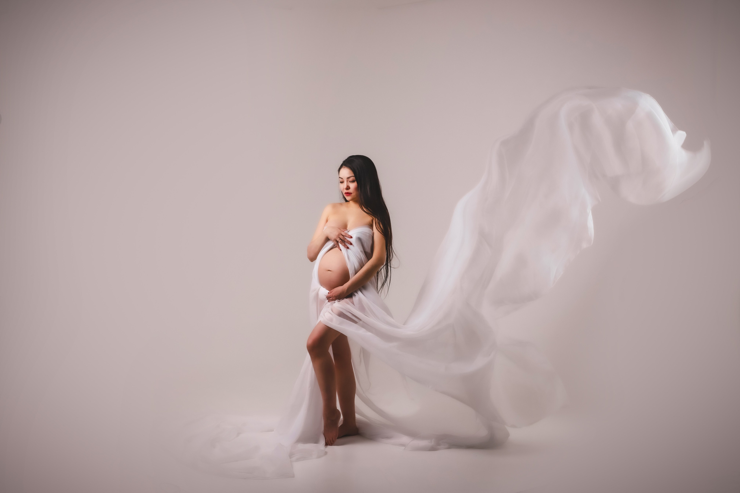 Фотограф беременности и семейных историй Эльвира Акарибе в городе Краснодар!