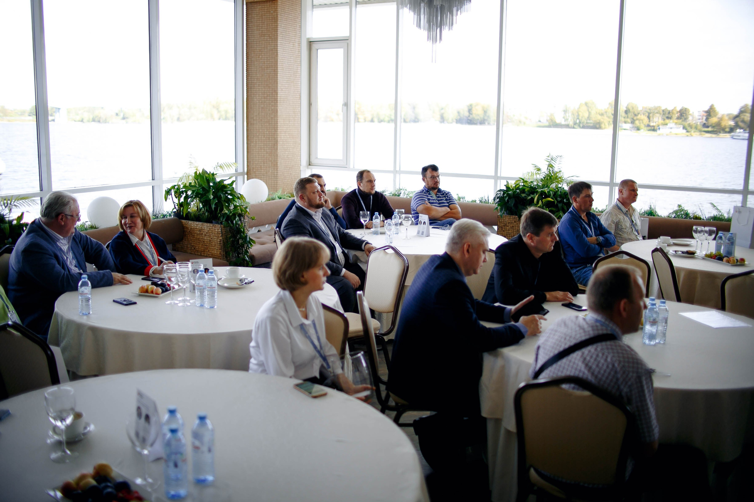 Бизнес завтрак. Ваш репортажный фотограф Артемий Антонов