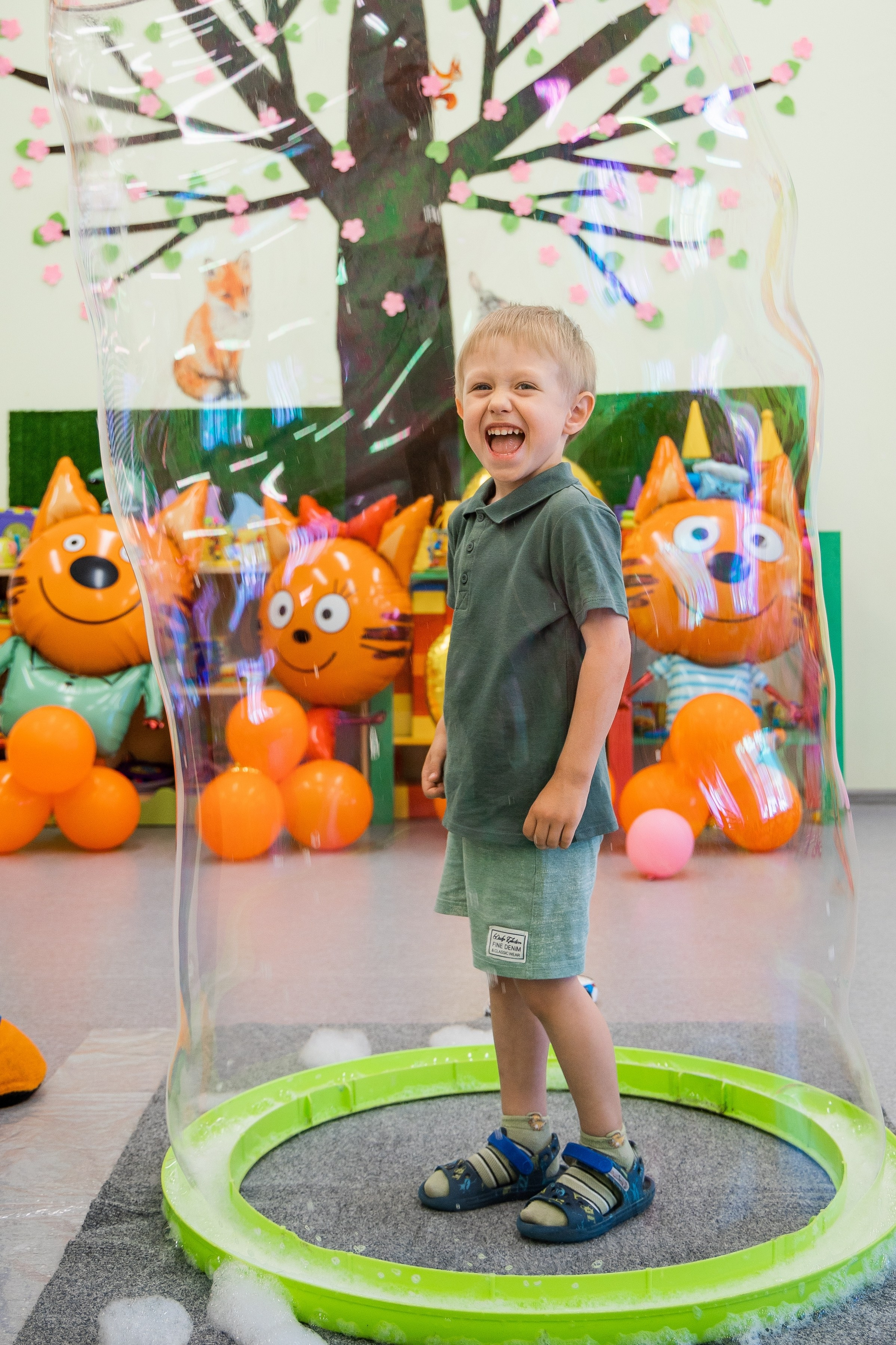 Детские сады и школы. Photograph Svetlana Volkova