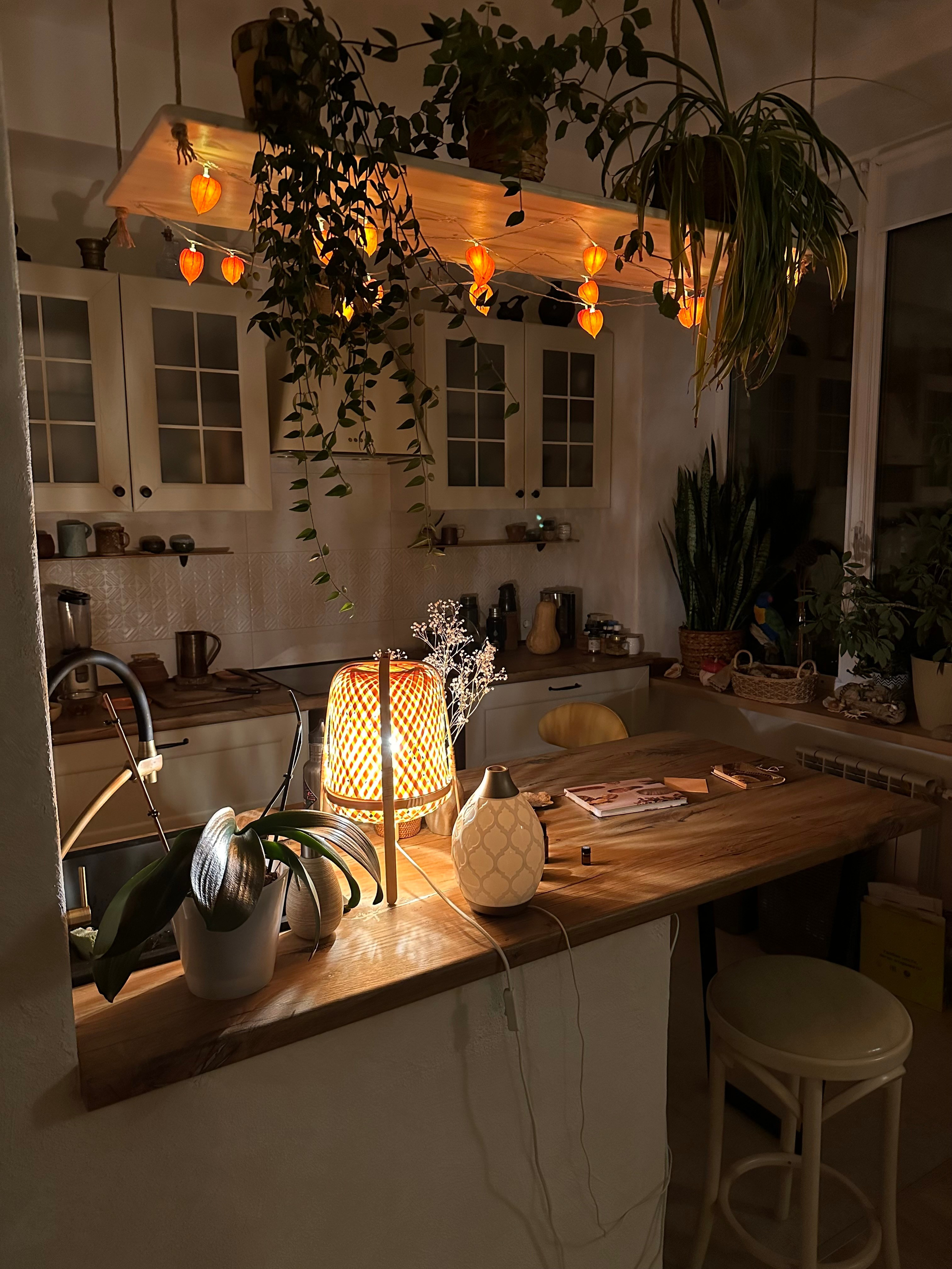 Квартира в Эко стиле. Дизайнер декоратор интерьеров и предметов интерьера