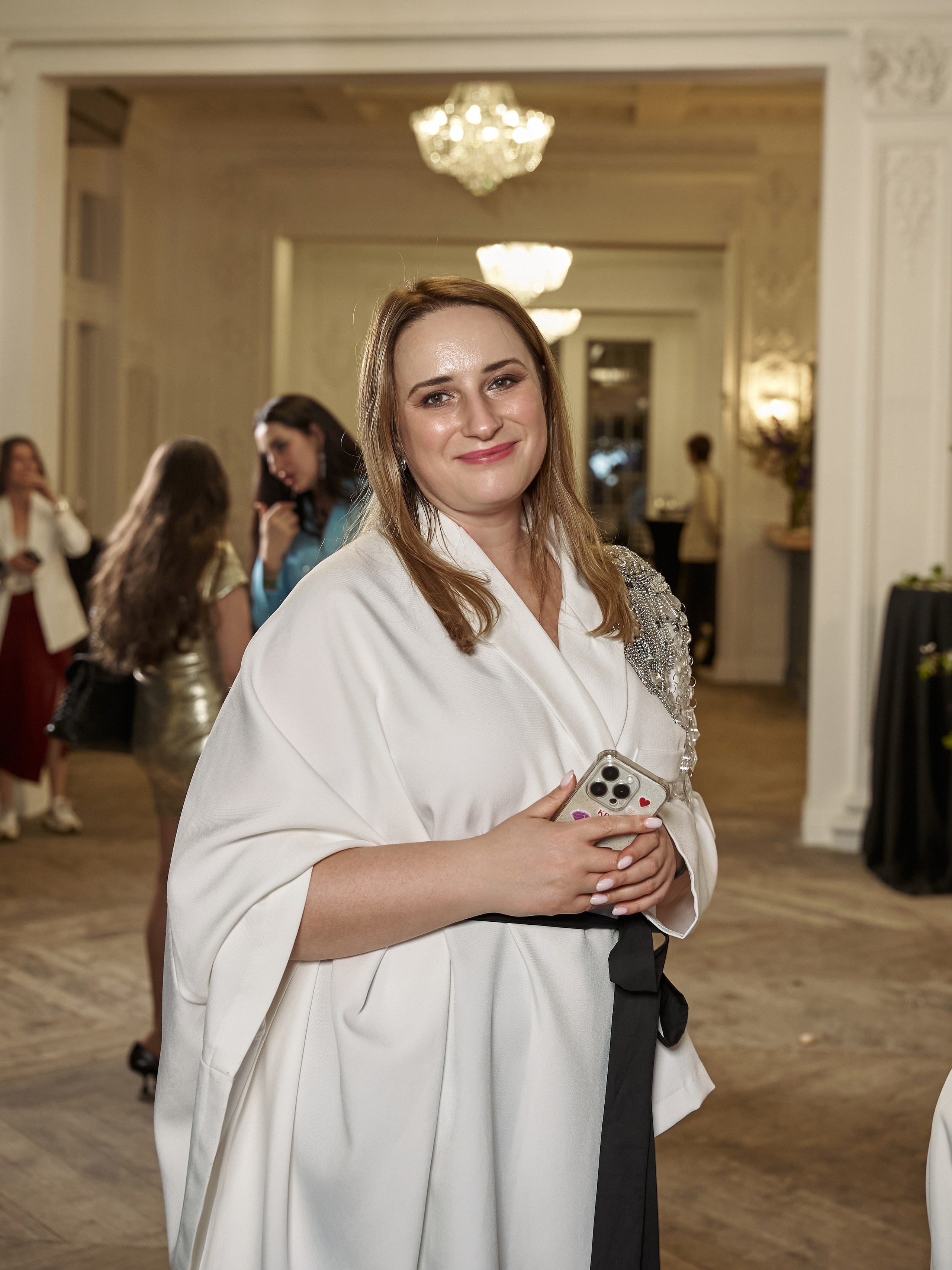 ГАЛА УЖИН. PRO-AGELESS