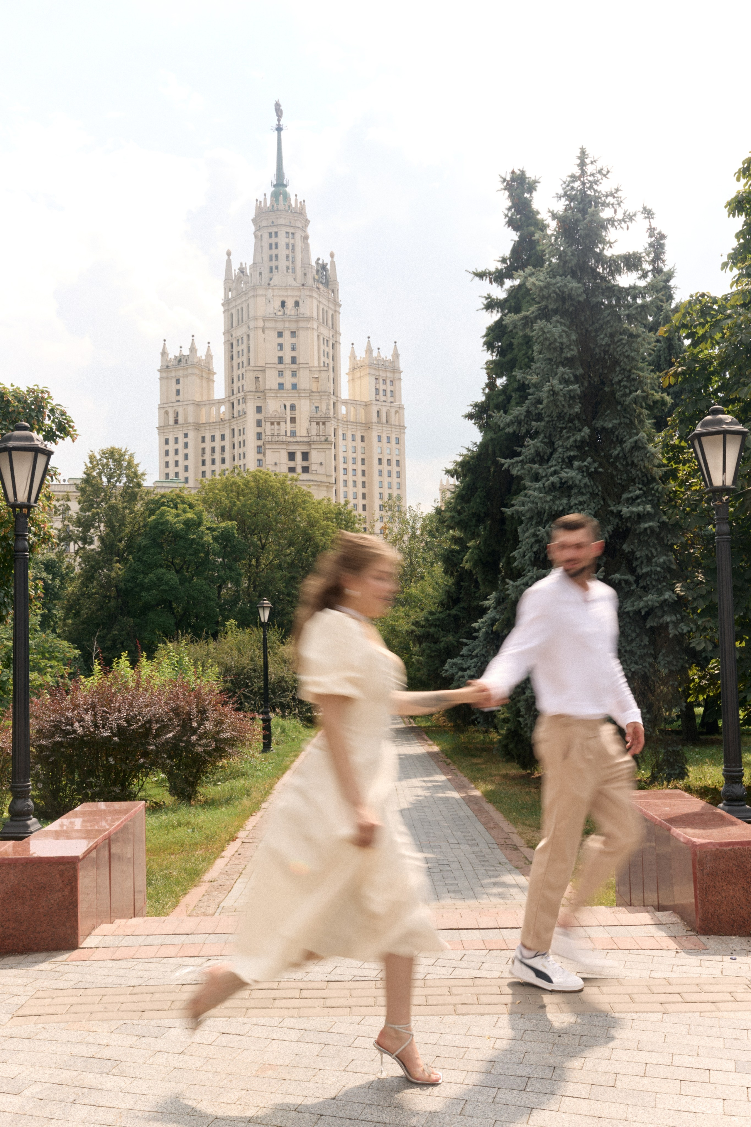 Свадебная Фотосессия в Грибоедовском загсе. Сестры Карабаза. Фотографы и ретушеры в Москве и Санкт-Петербурге