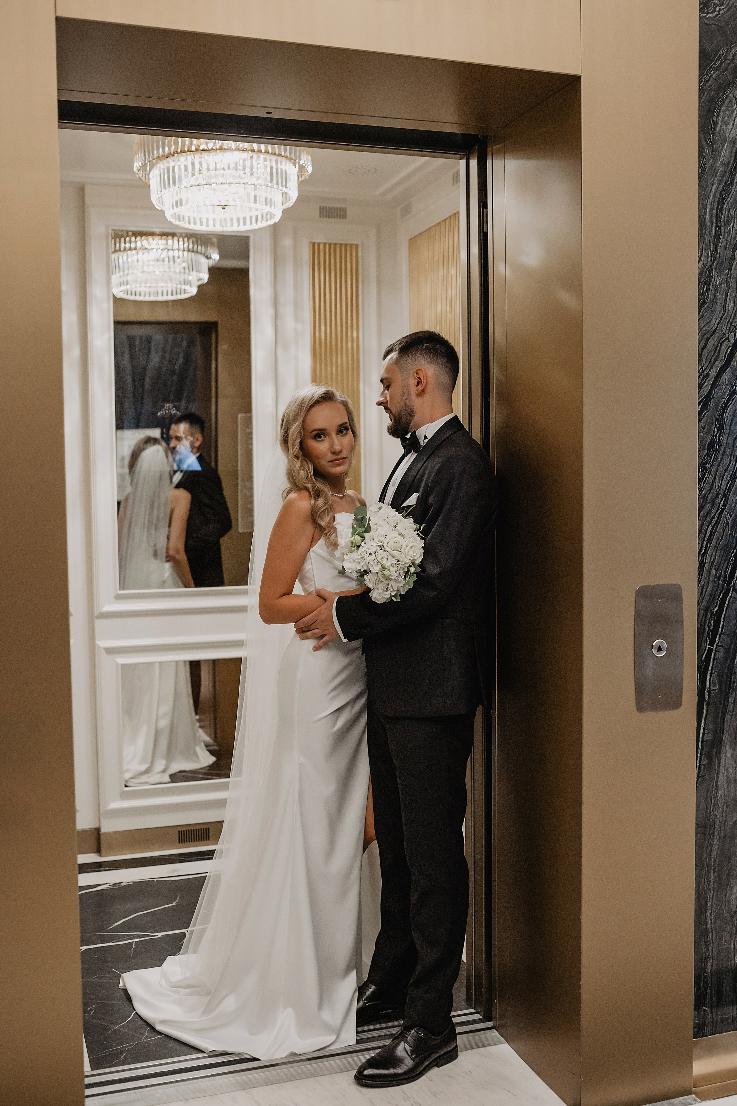 свадебная фотосессия в отеле Марриотт Империал Плаза