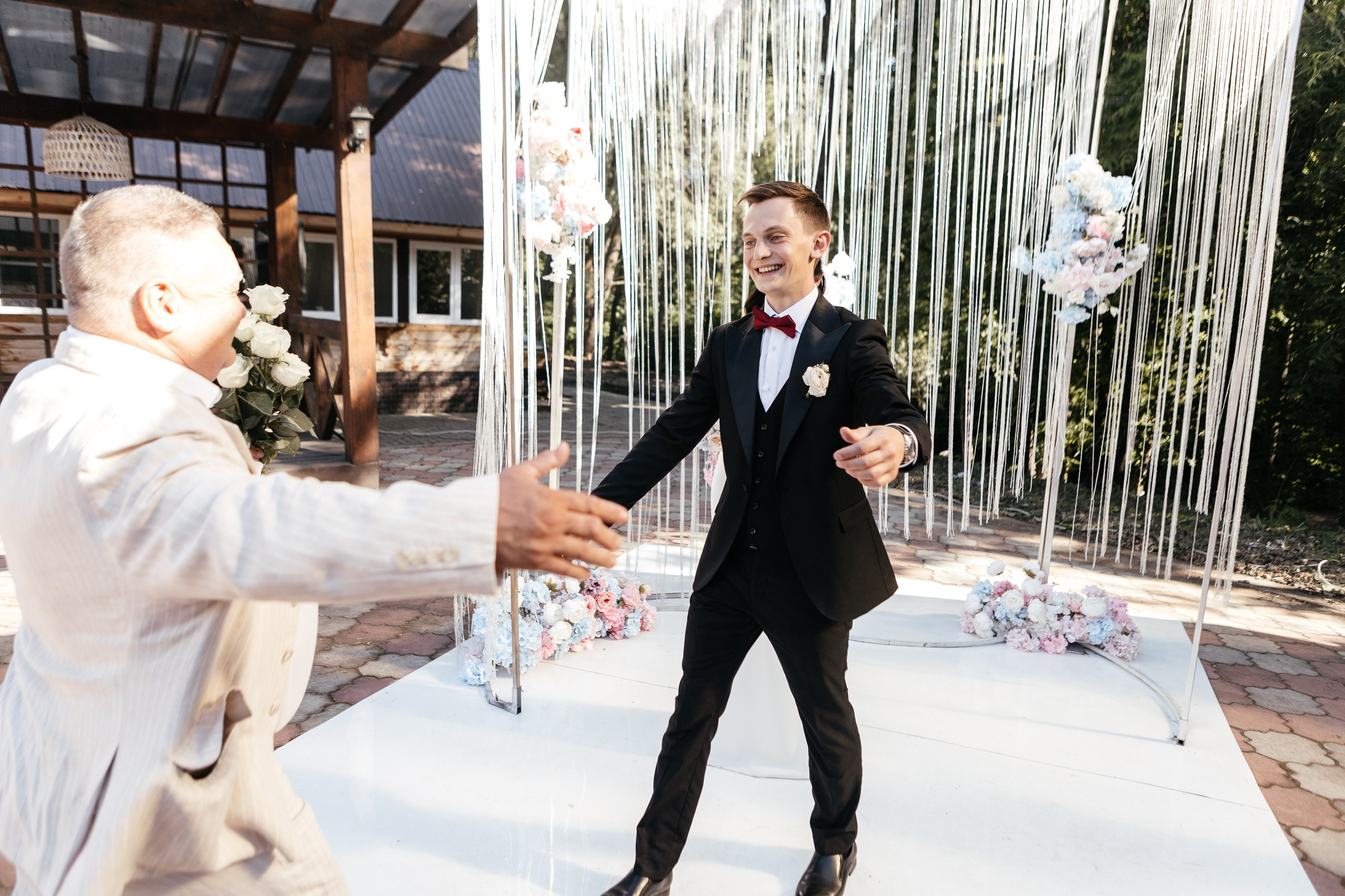 Свадебный фотограф Уфа — Руслан ГабдлисламовЖивые эмоции, красивые кадры, воспоминания на всю жизнь.Работаю по всей Республике Башкортоста. Свадебный фотограф Уфа Руслан Габдлисламов