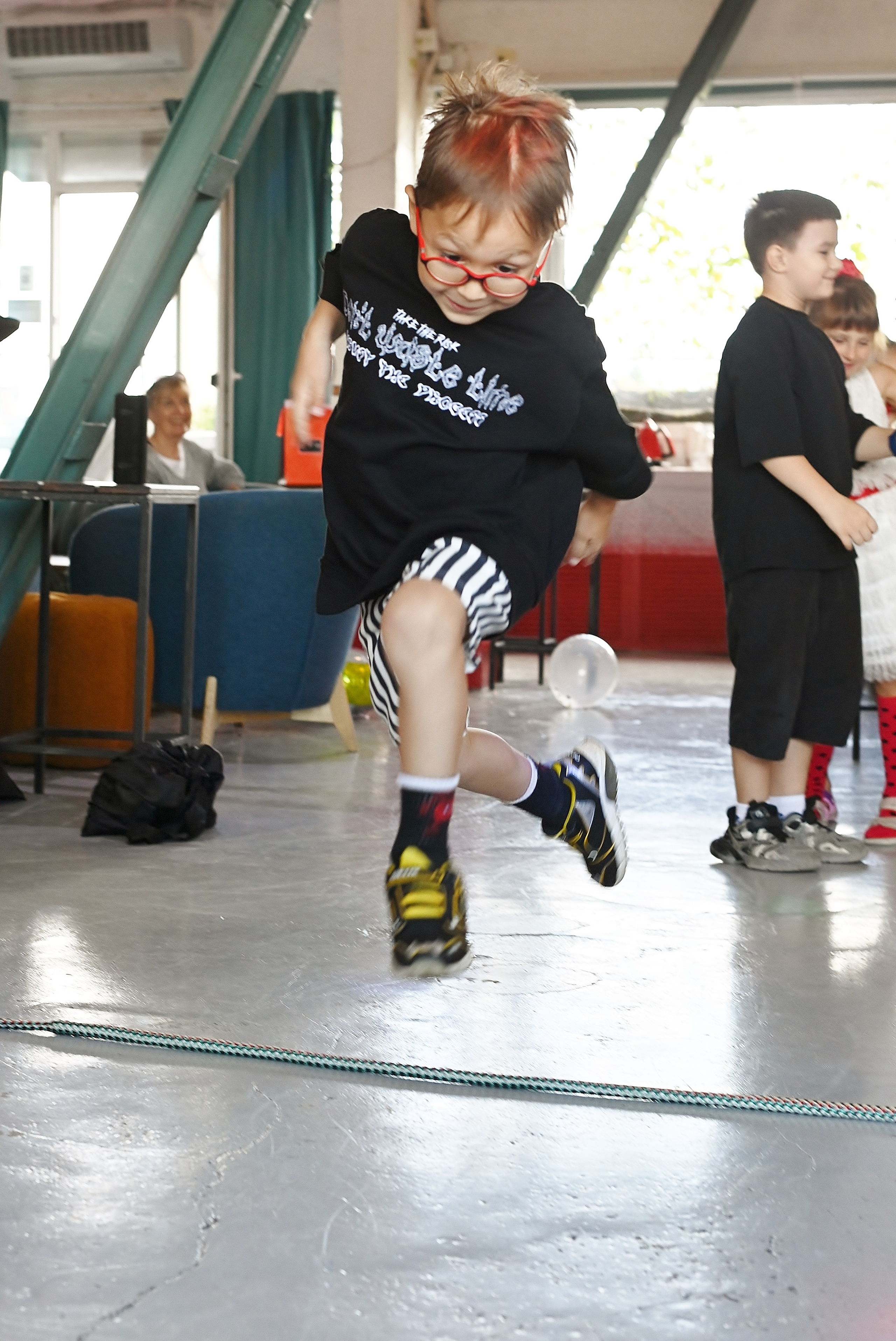 День Рождения Ксюши в лофте. Свадебный и семейный фотограф в Москве Ирина Гончарова