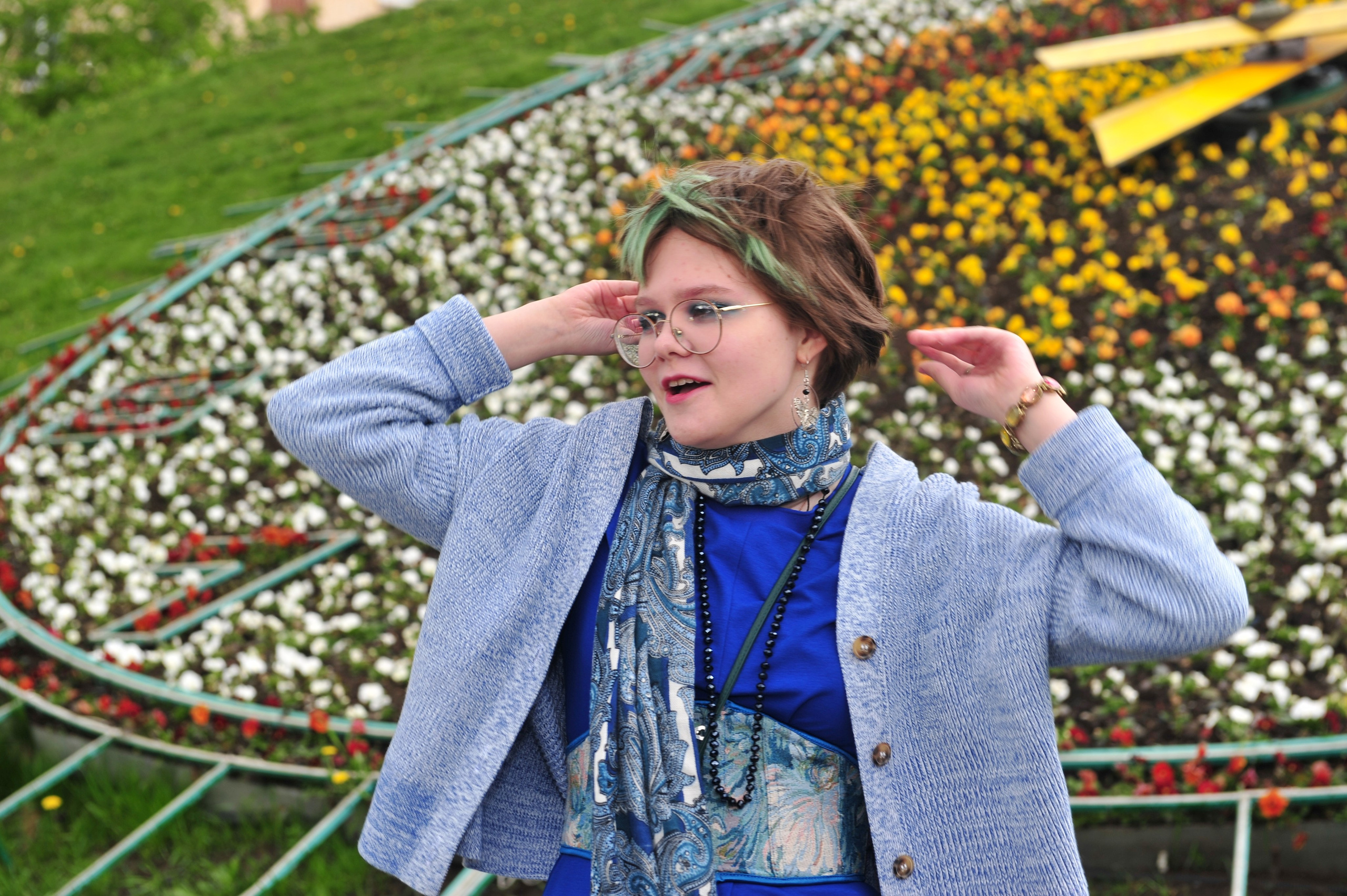 Последний Звонок на Поклонной Горе (уличная фотосессия 9-классников). Свадебный и семейный фотограф в Москве Ирина Гончарова