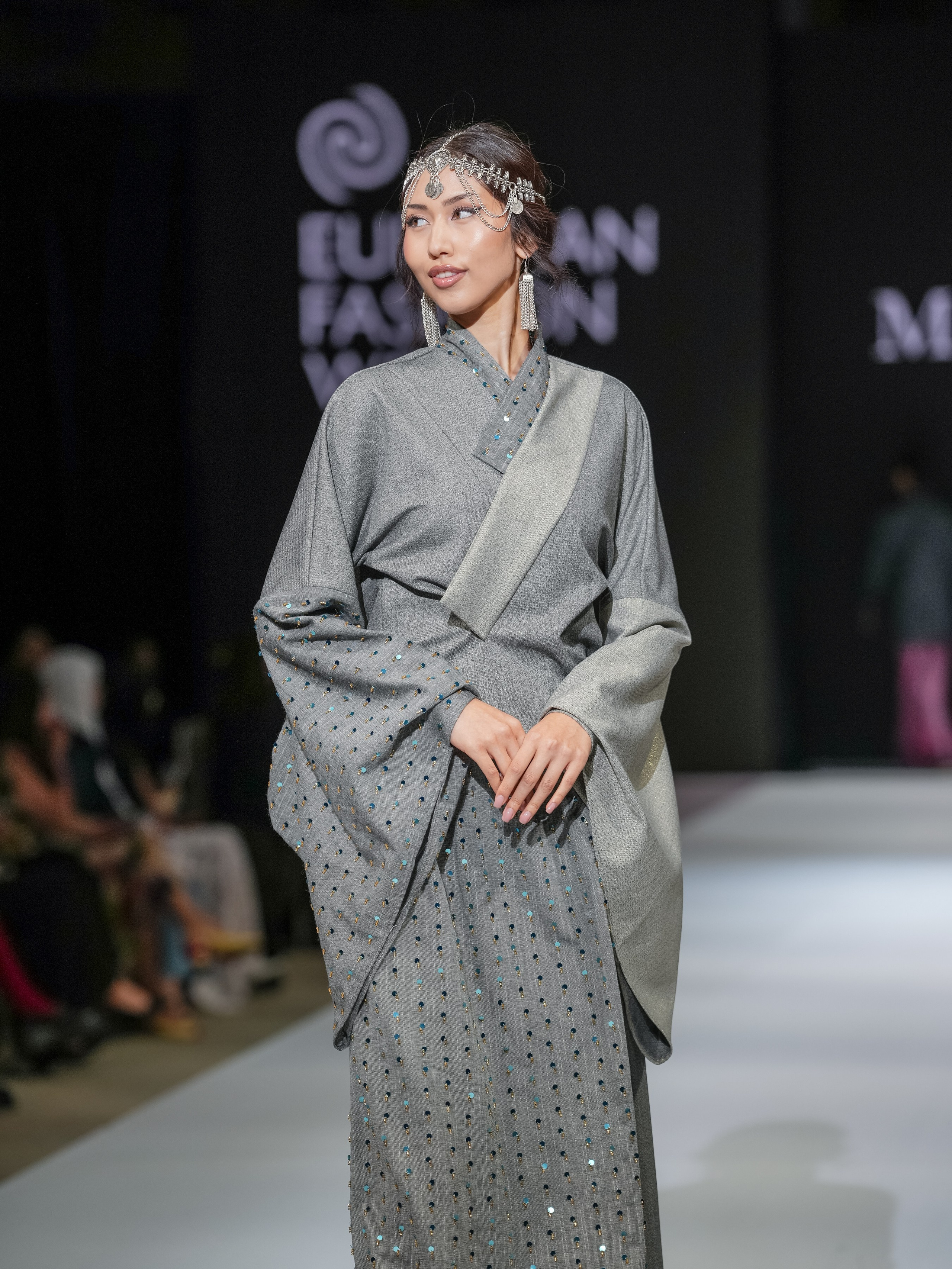 EURASIAN FASHION WEEK Malique. Сайт Алматинского НЮ АРТ, будуар и фэшн фотографа Дениса Карпенко