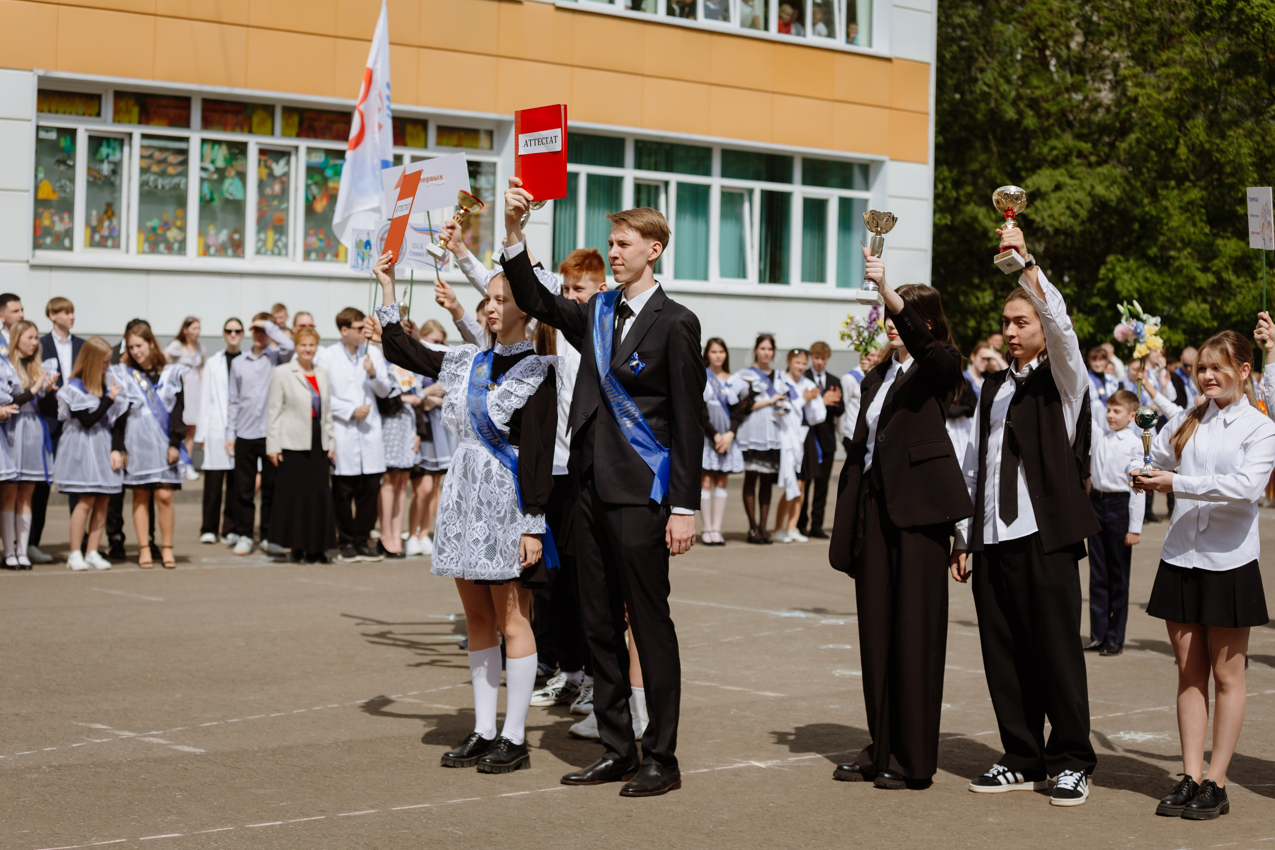 Последний звонок 2024 (3 часа фотосъемки). Профессиональный фотограф Надежда Антонова