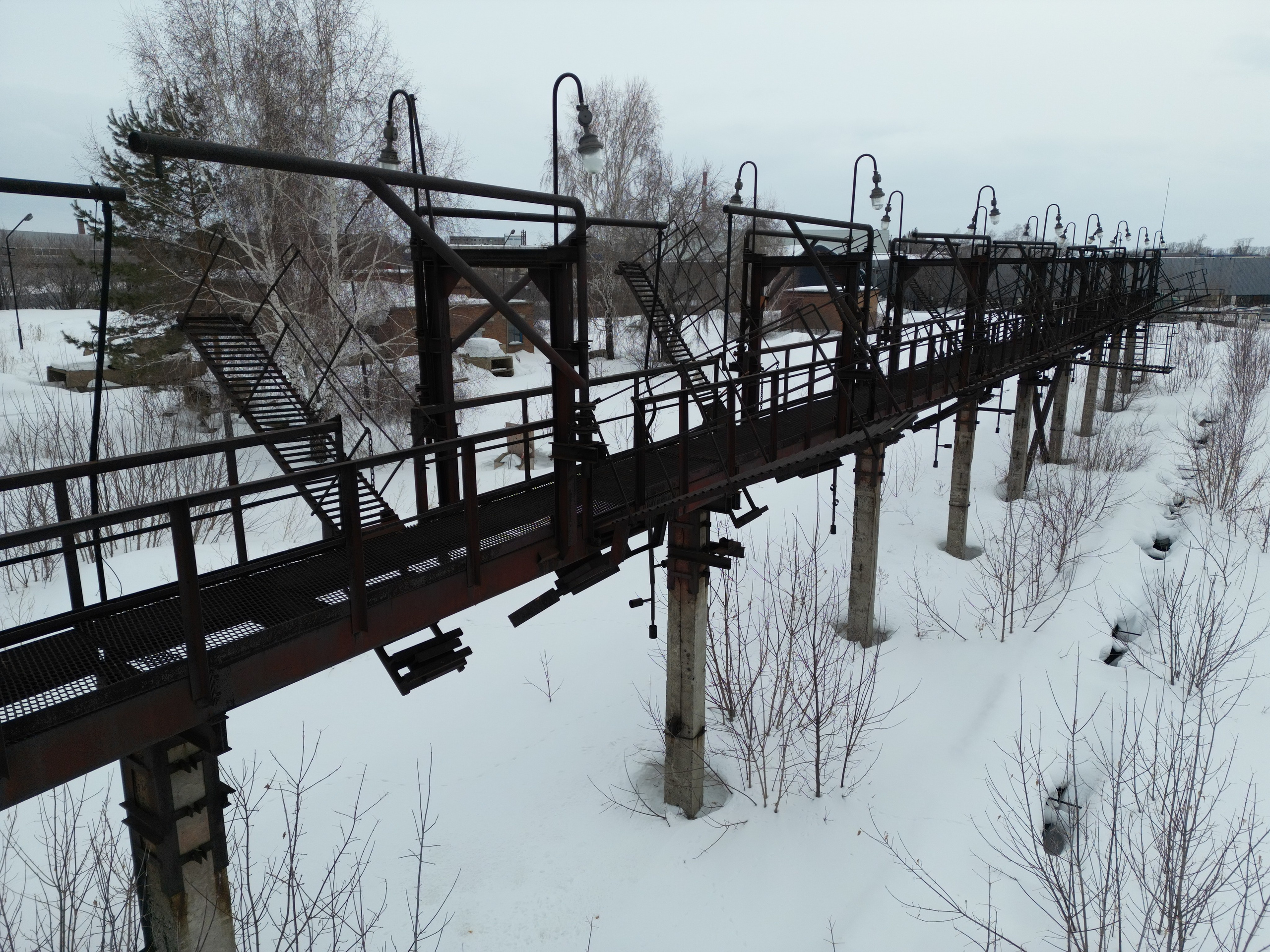 Участок с жд эстакадой