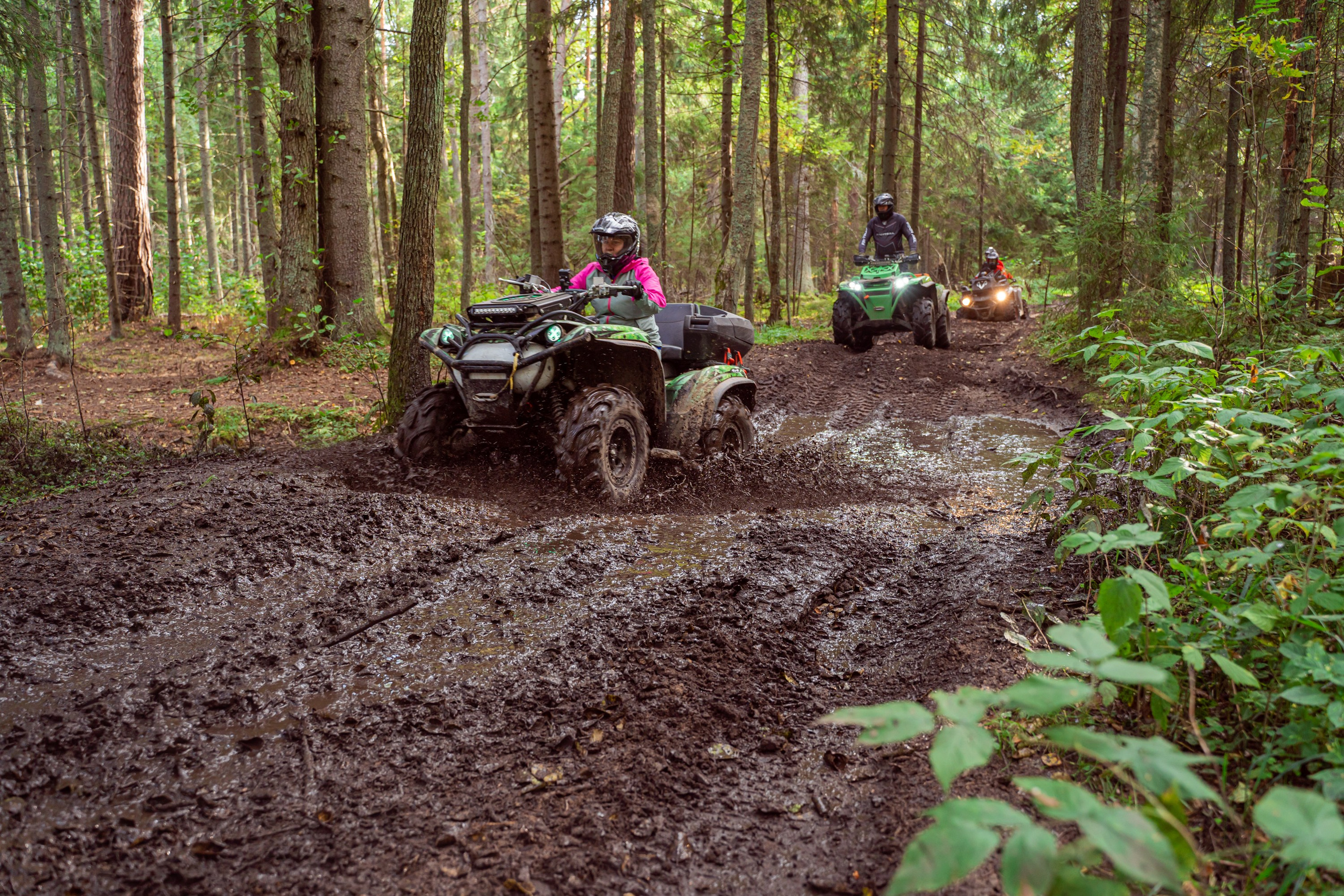Квадровыезд —спортивный репортаж в Ленинградской области. Свадебный, семейный, портретный, репортажный фотограф в Санкт-Петербурге