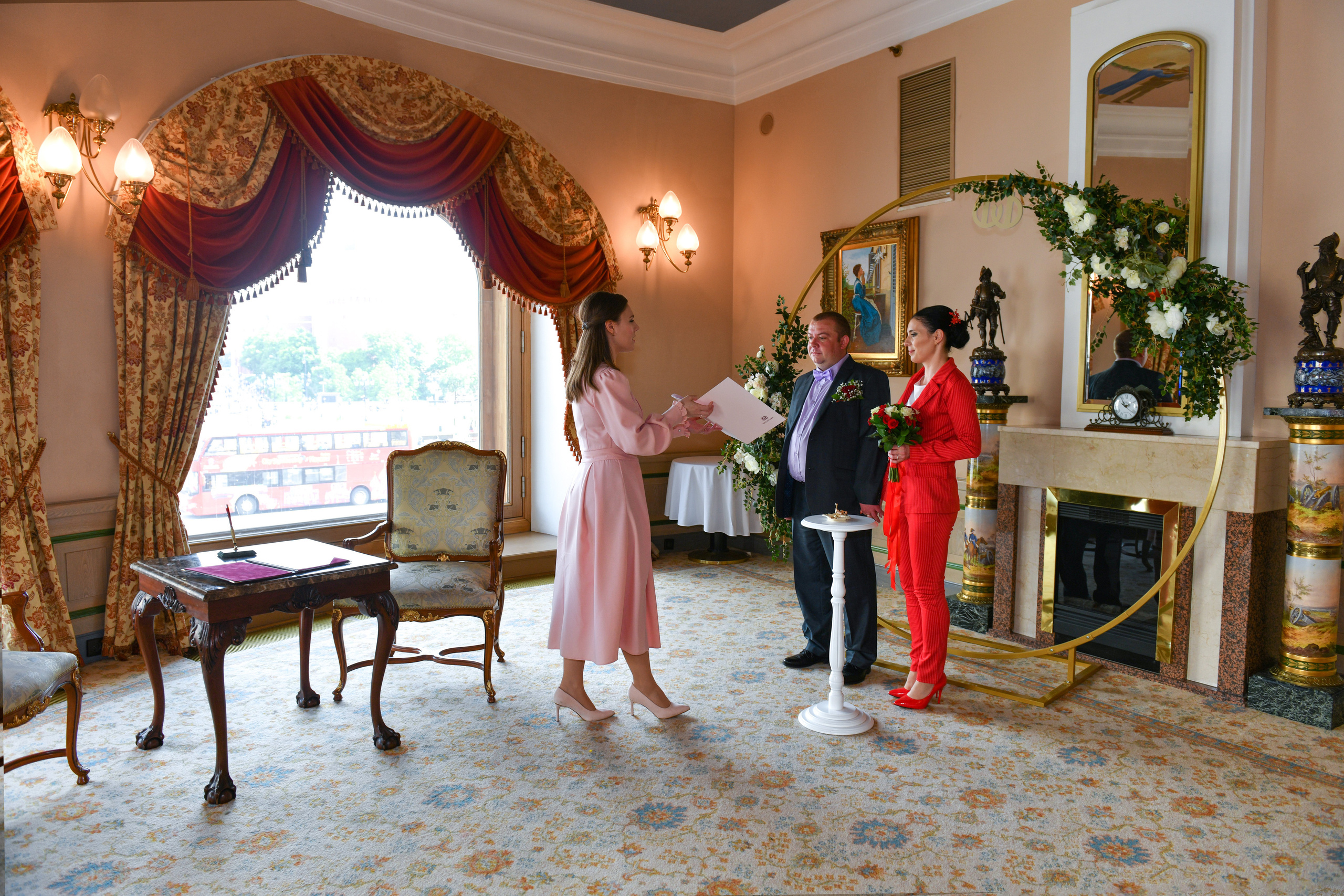 Регистрация брака Ирины и Владимира. Свадебный и портретный фотограф в Москве Галина Борисова