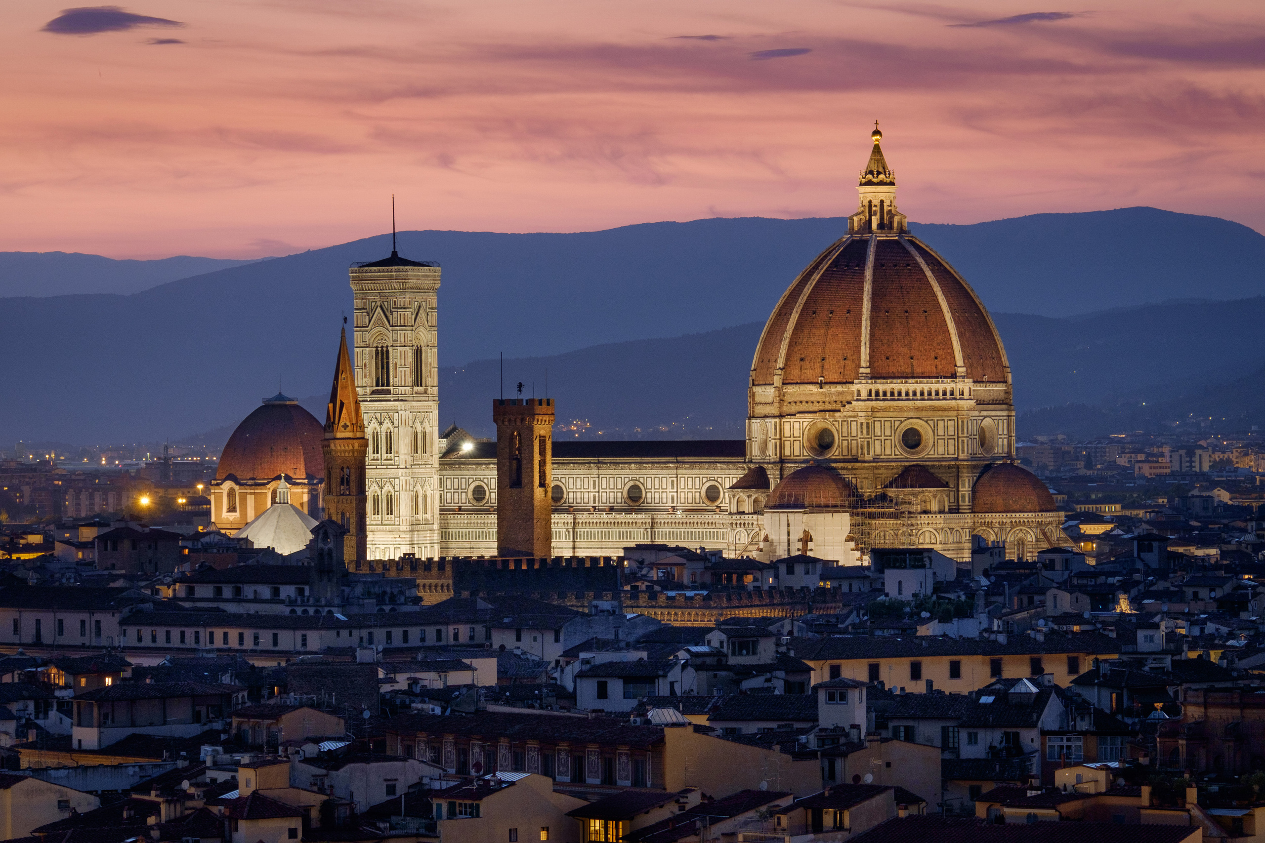 Travel. Фотограф Антон Денисенко: Портрет, Документалистика, Пейзаж. Москва