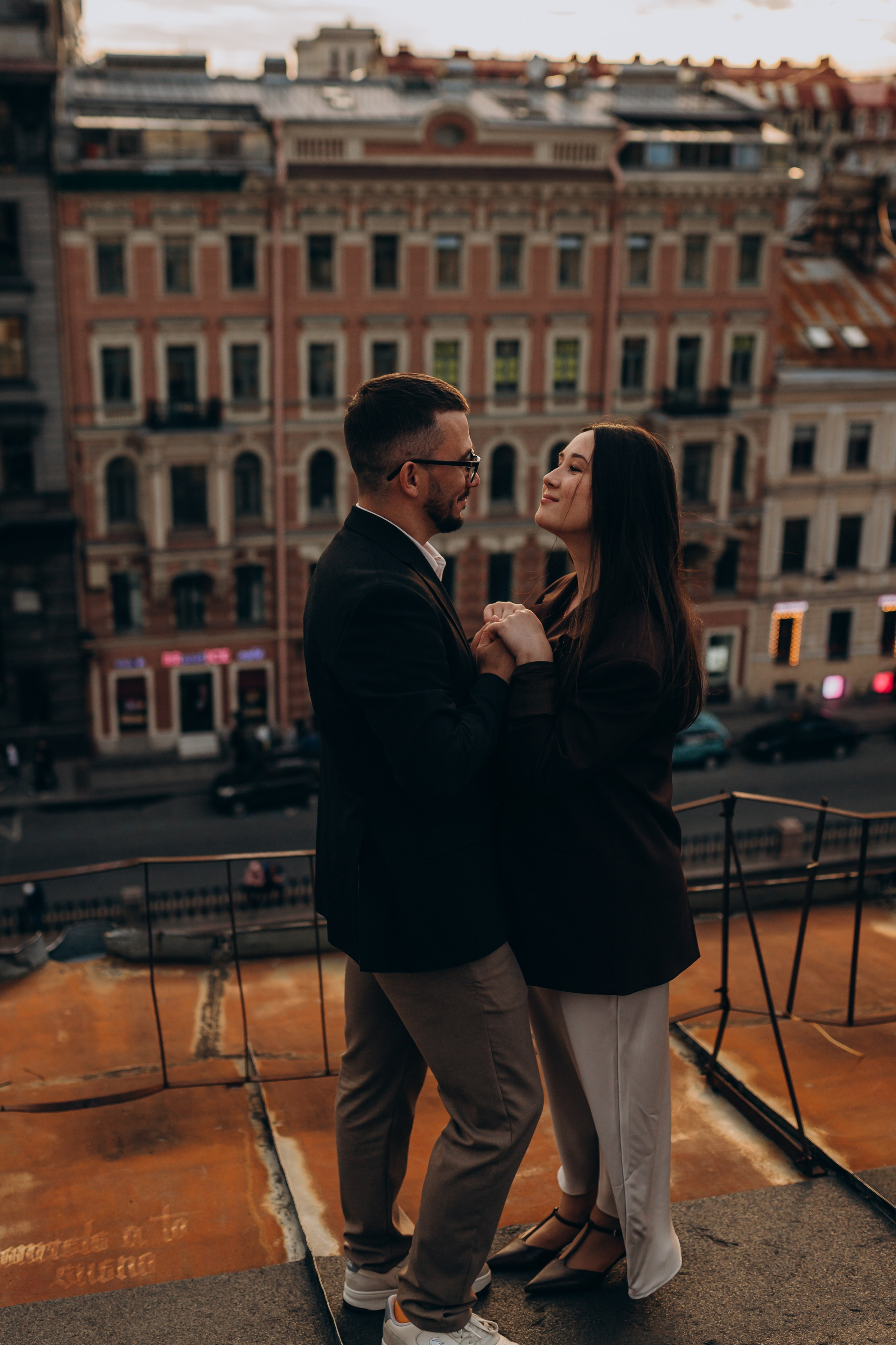 LoveStory на крышах Питера. Фотограф Санкт-Петербург Князева Елизавета