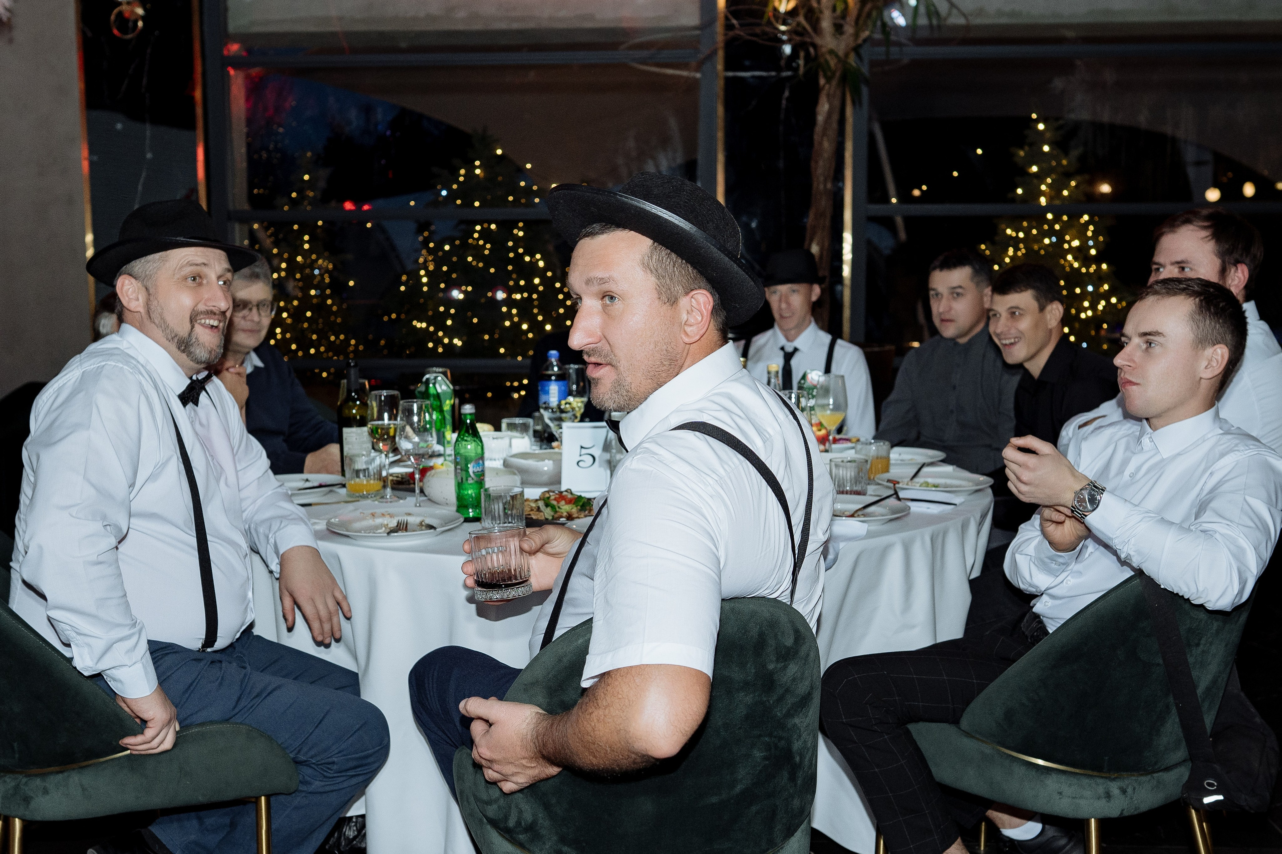 Альбион Тур