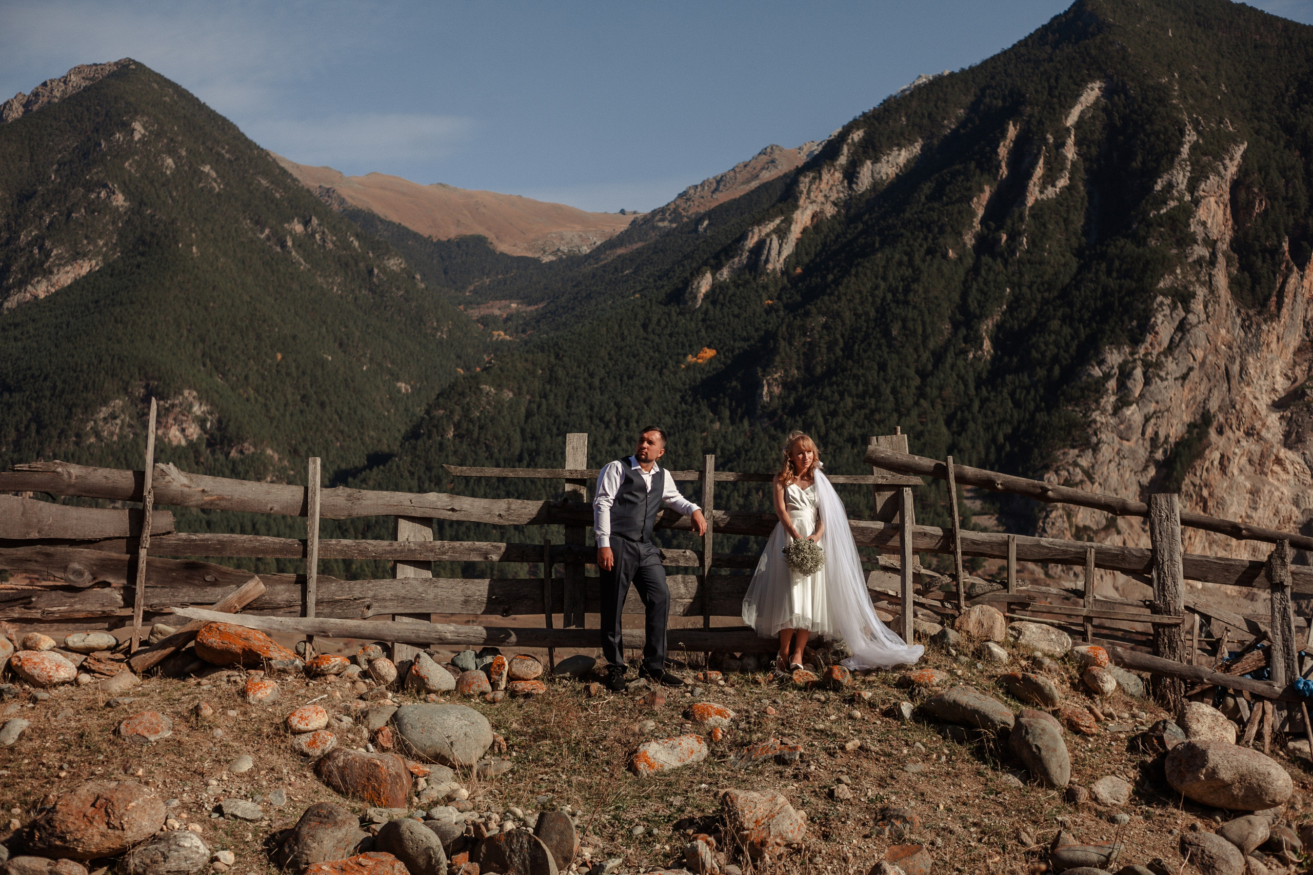 фотосессия в горах· фотограф в горах кавказа· семейная фотосессия в горах· свадебная фотосессия в горах· фотосессия на эльбрусе· фототур в горы· фотограф на природе· фотосъемка в стиле натура· портрет на природе· выездная фотосессия,свадьба в горах,свадебный фотограф в горах,фотограф Домбай,фотограф Архыз,фотограф Эльбрус,фототур в горы,фототур Кавказ