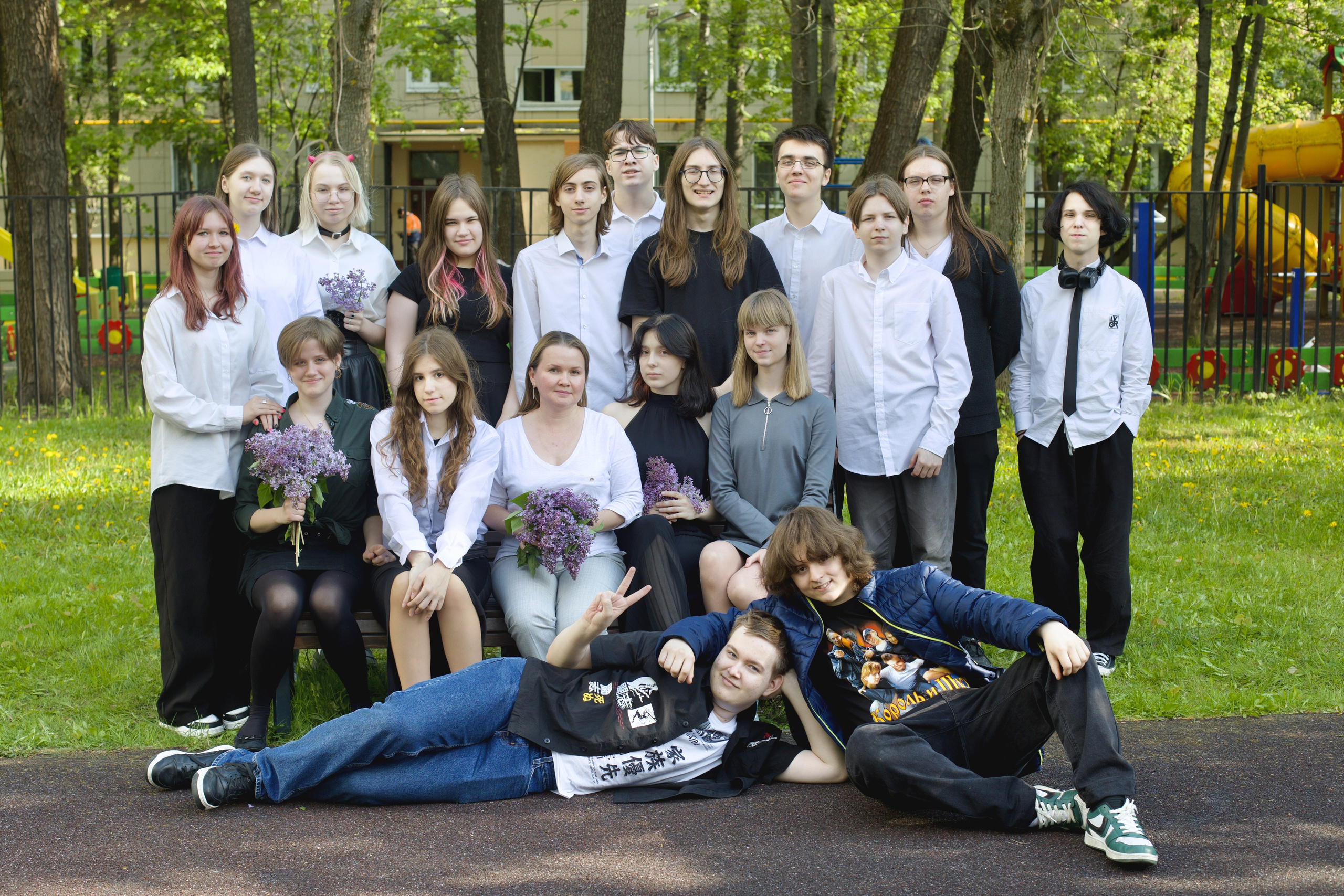 Выпускной. Школьные выпускные альбомы в Москве Марина Николаева