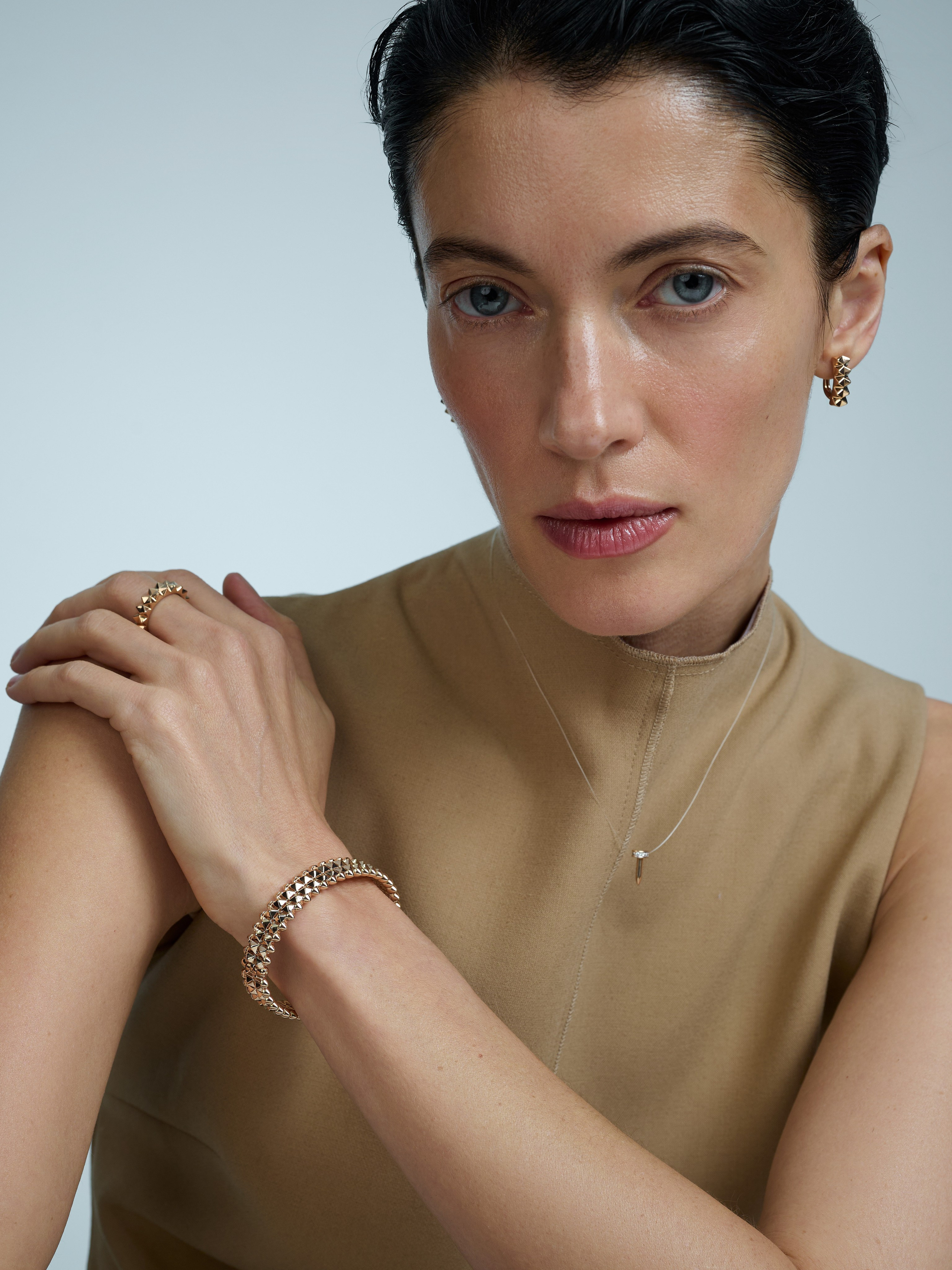 Каталог для бренда AllTime. Фотограф для брендов в Москве Ксения Чупрунова