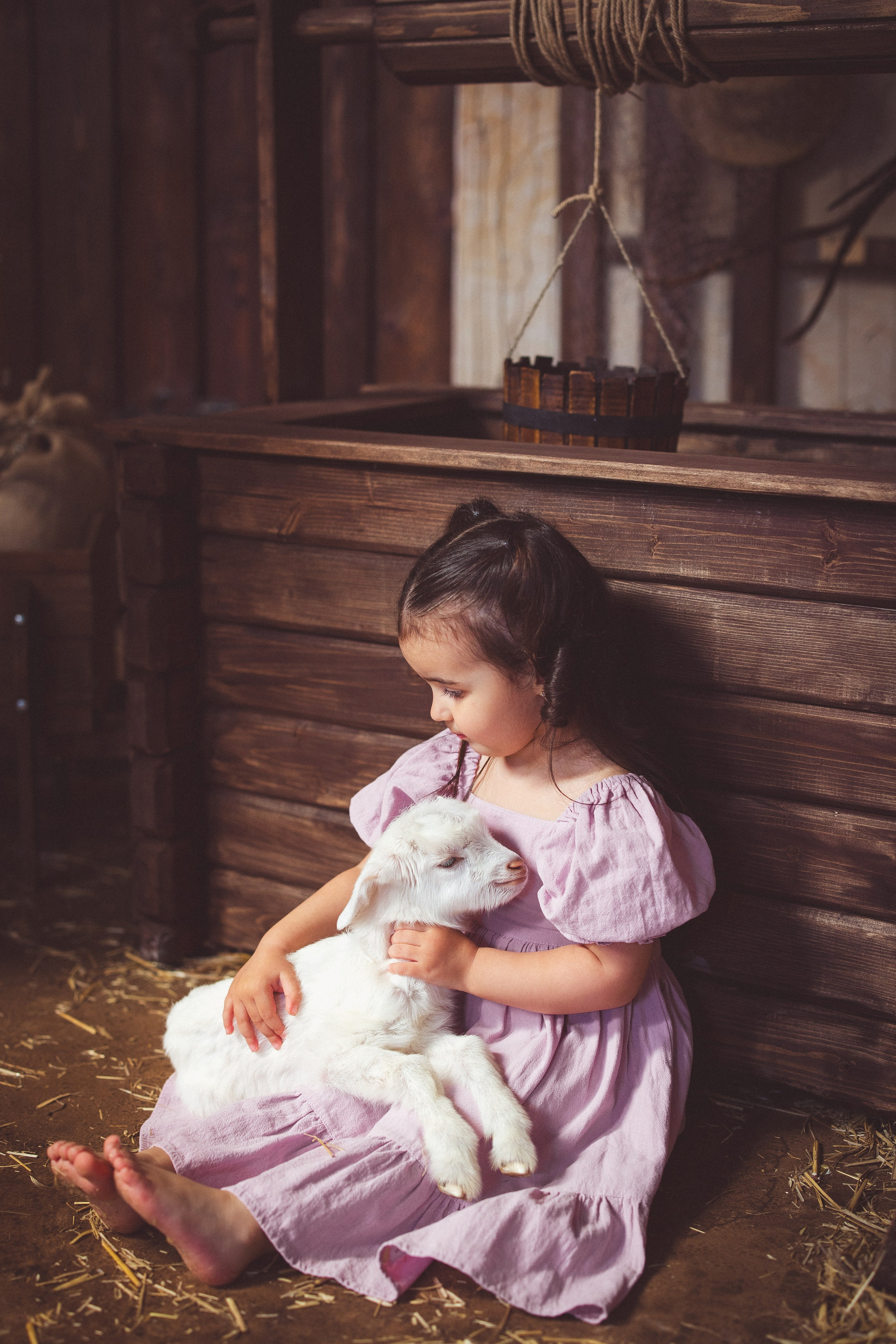 Пасхальный фотопроект с козочкой и утятами, в фотостудии «Эль» 2024 г. Семейный и детский фотограф в Краснодаре Анна Трашкова