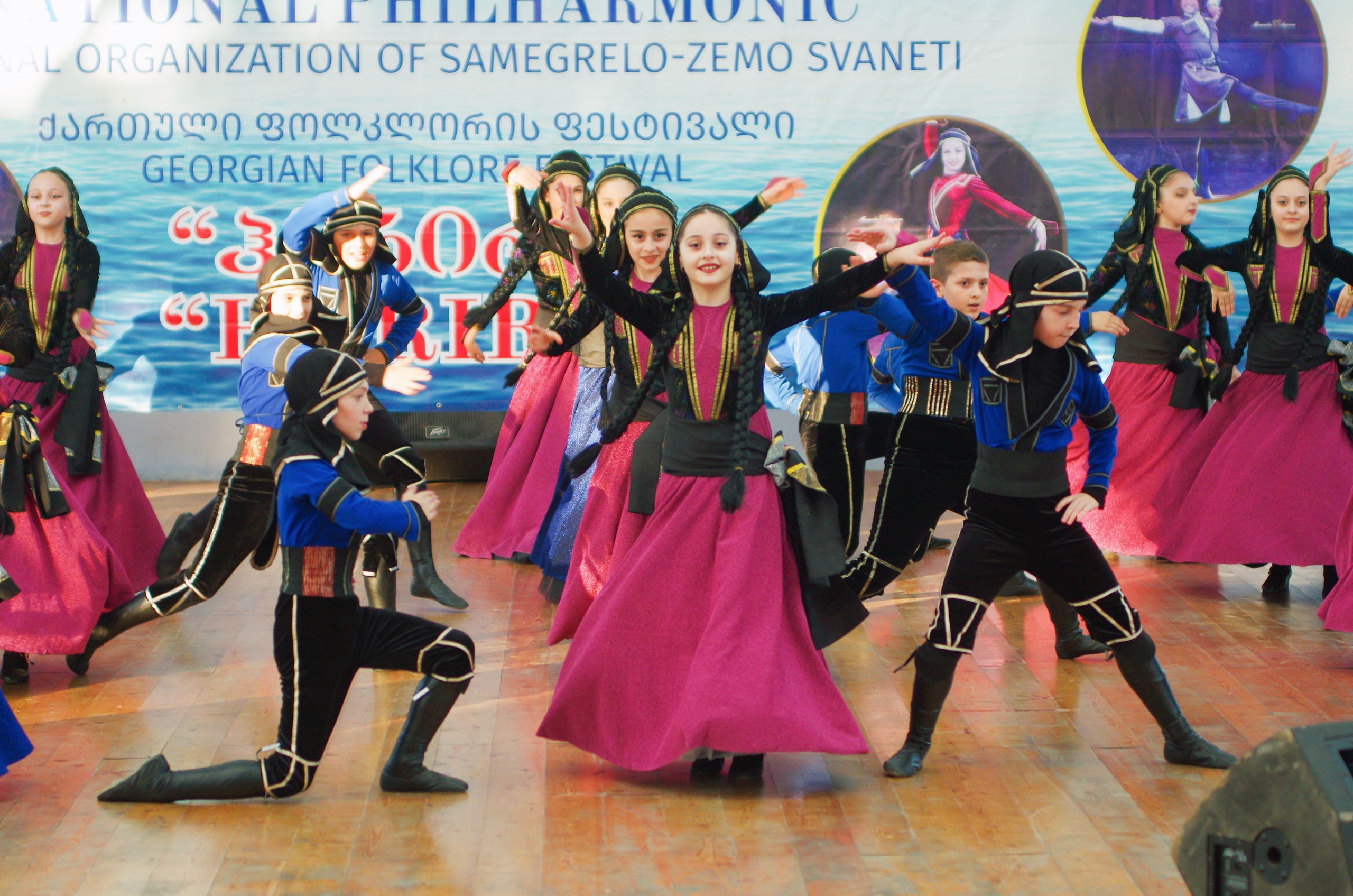 Кабулети Танцы. Портретный фотограф Денис Милютин