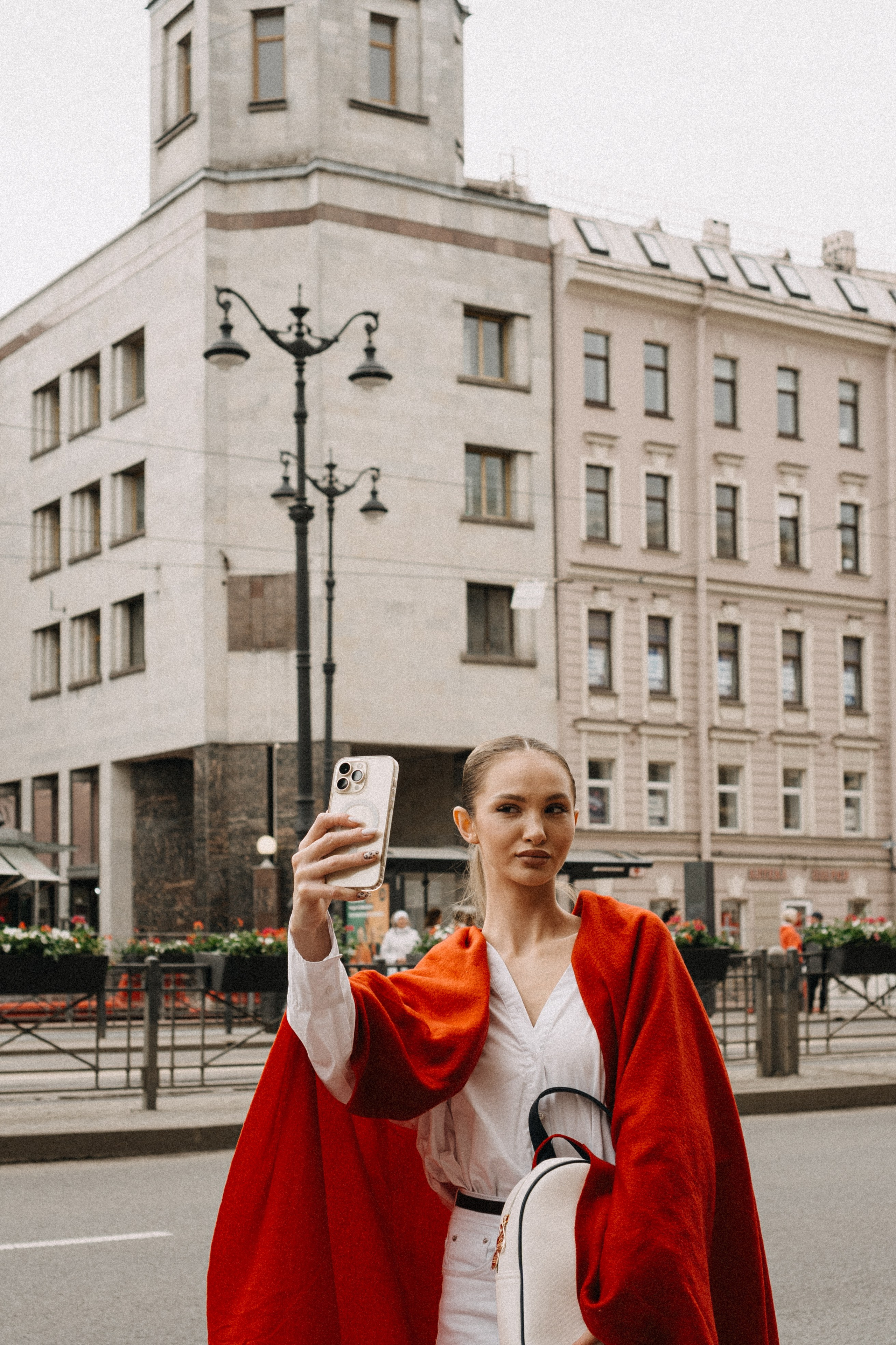 МЫ ГУЛЯЛИ ПРО КРЫШАМ ПИТЕРА. Профессиональный фотограф, Санкт-Петербург — Виктория Богомолова