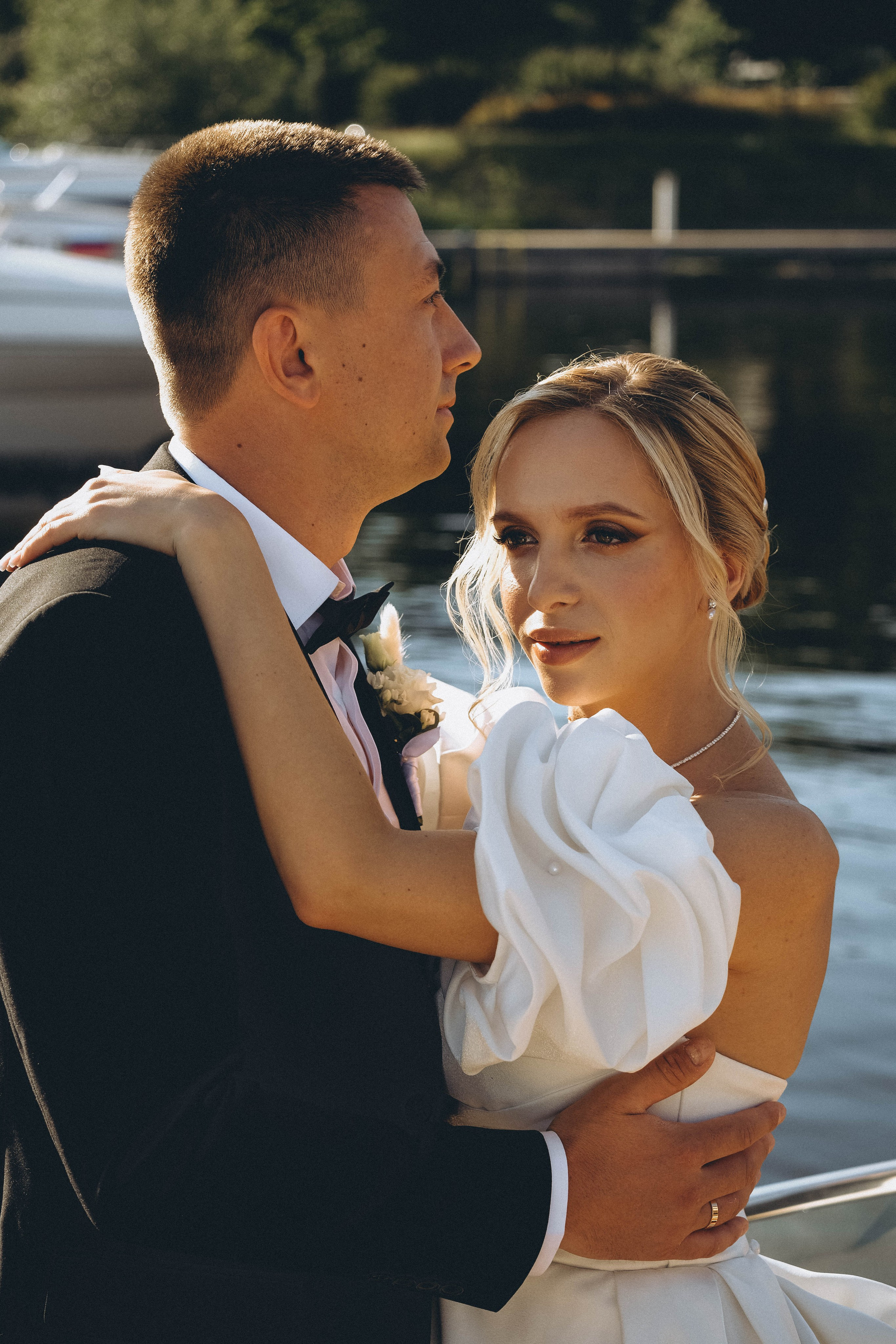 СВАДЕБГНАЯ ПРОГУЛКА ПО КАНАЛ САНКТ-ПЕТЕРБУРГА НА КАТЕРЕ. Профессиональный фотограф, Санкт-Петербург — Виктория Богомолова